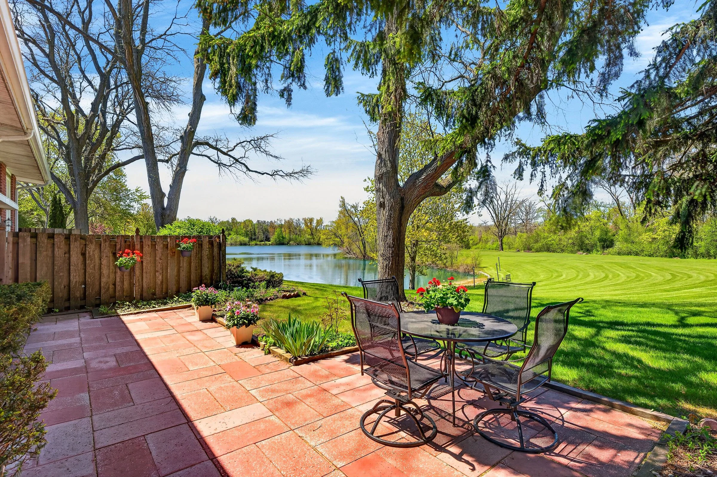 Outdoor backyard patio area for a real estate listing in mequon wisconsin