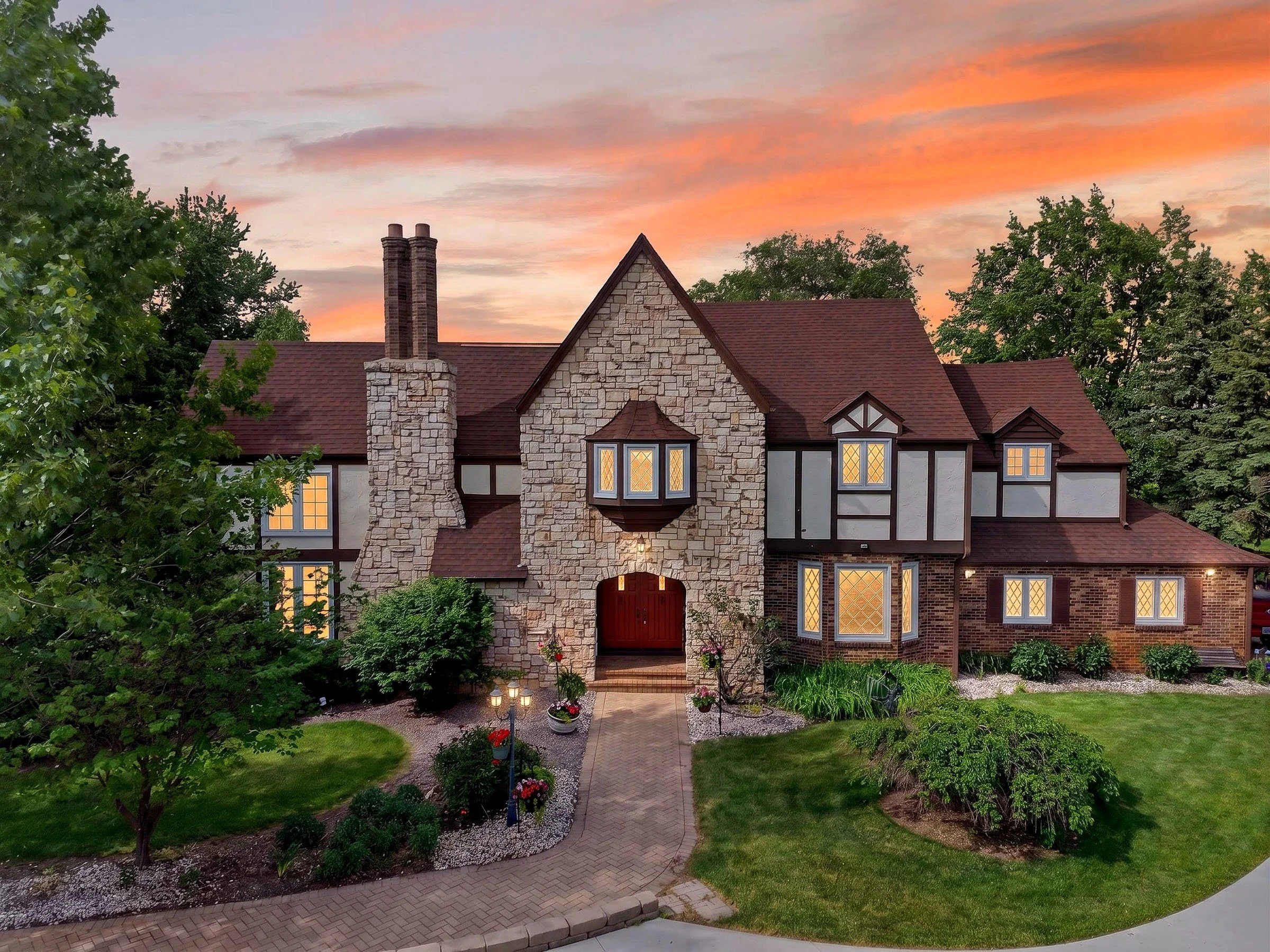 Virtual Twilight Services - Real Estate Photography Editing
