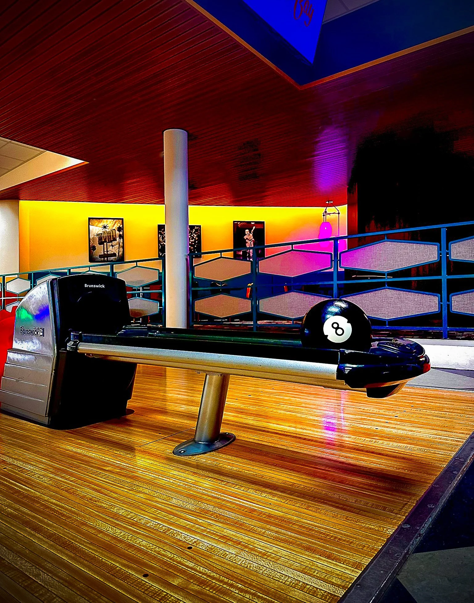 8 Ball at the Stardust Lounge.jpg