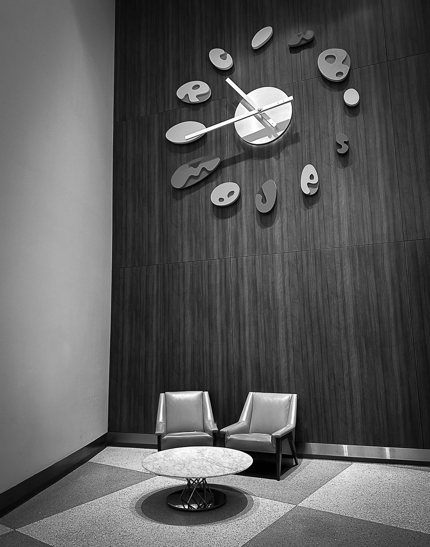 Mid-Century Modern Clock bw.jpg