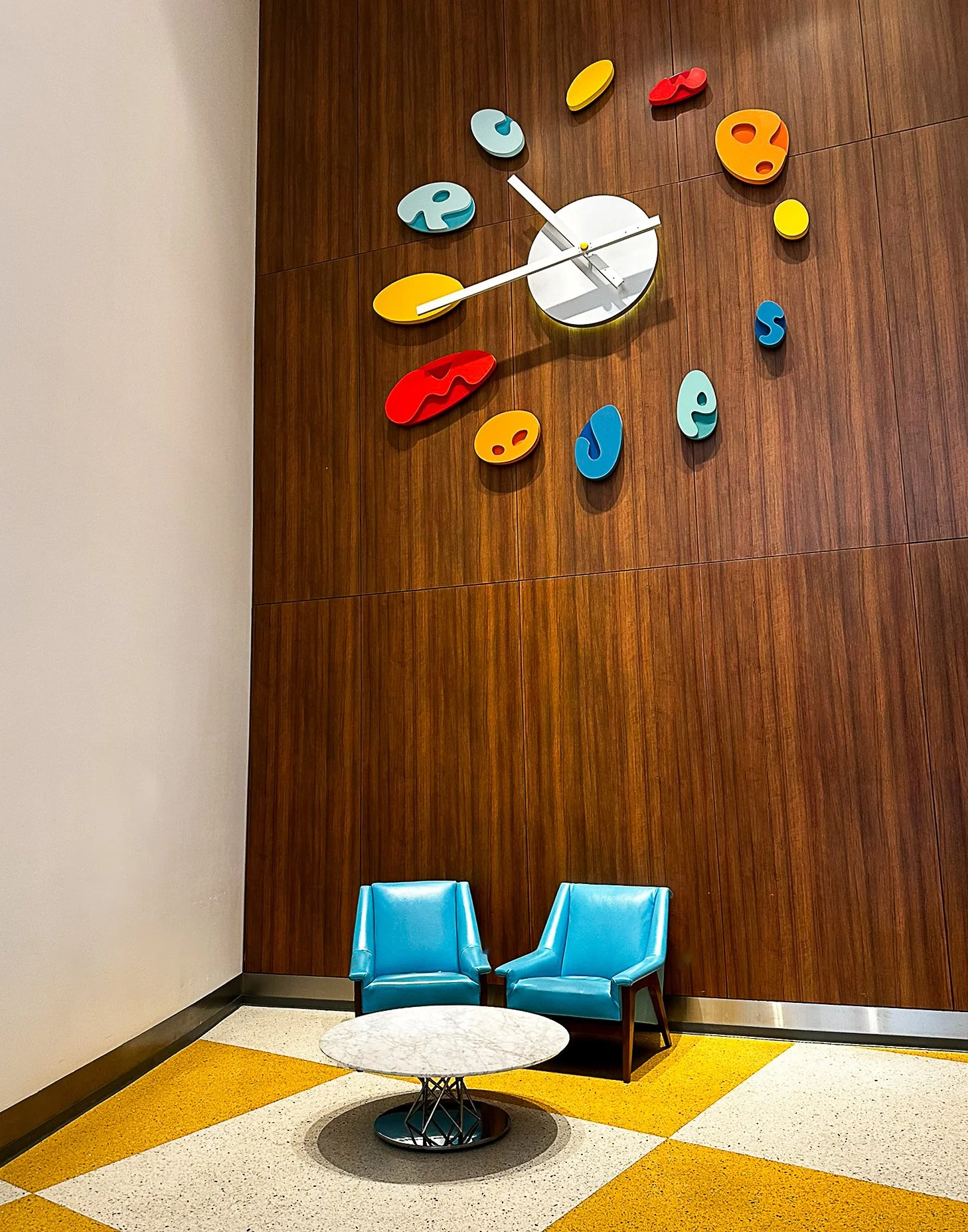 Mid-Century Modern Clock.jpg