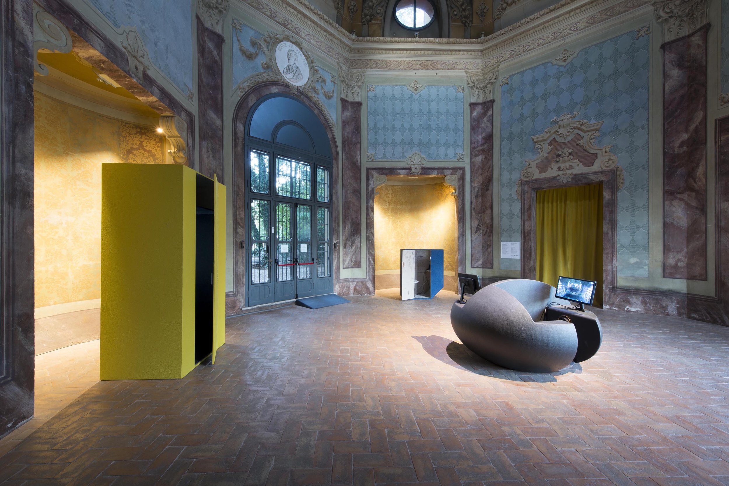 02_FMAV_JRafman_installation view_ph©RolandoPaoloGuerzoni.jpg