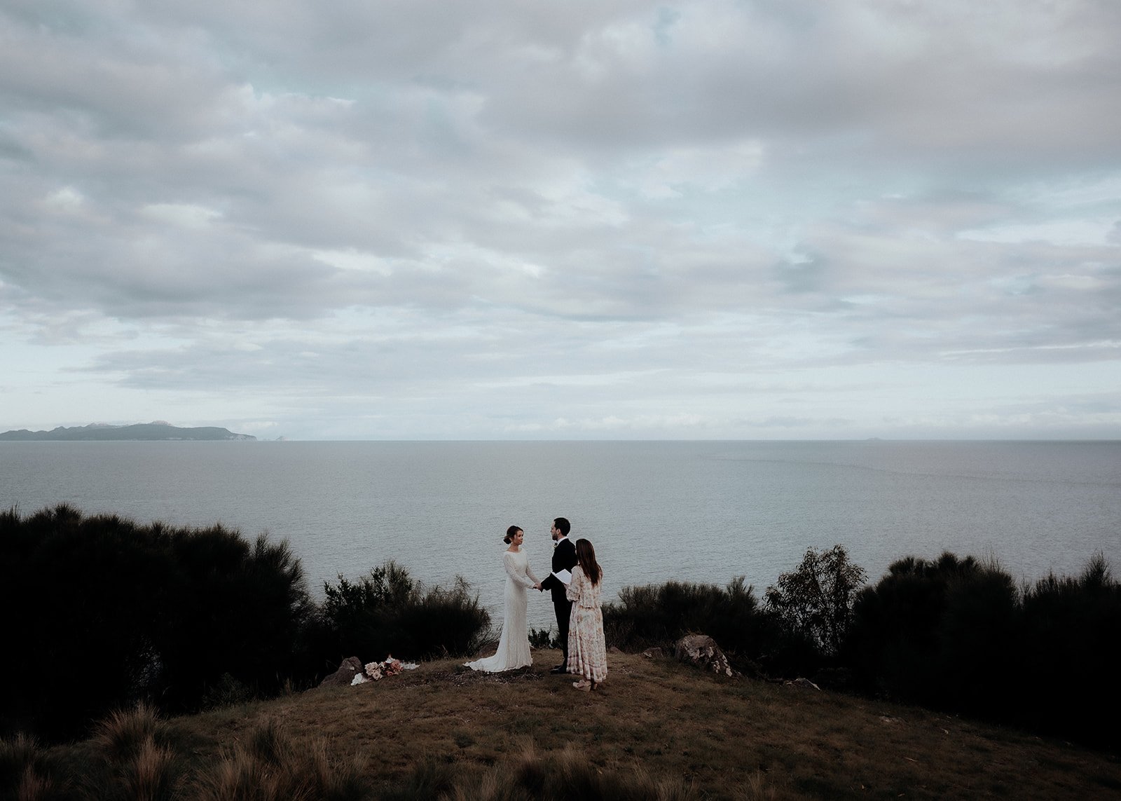 April + Mitch- Sneak Peeks-20_websize.jpeg