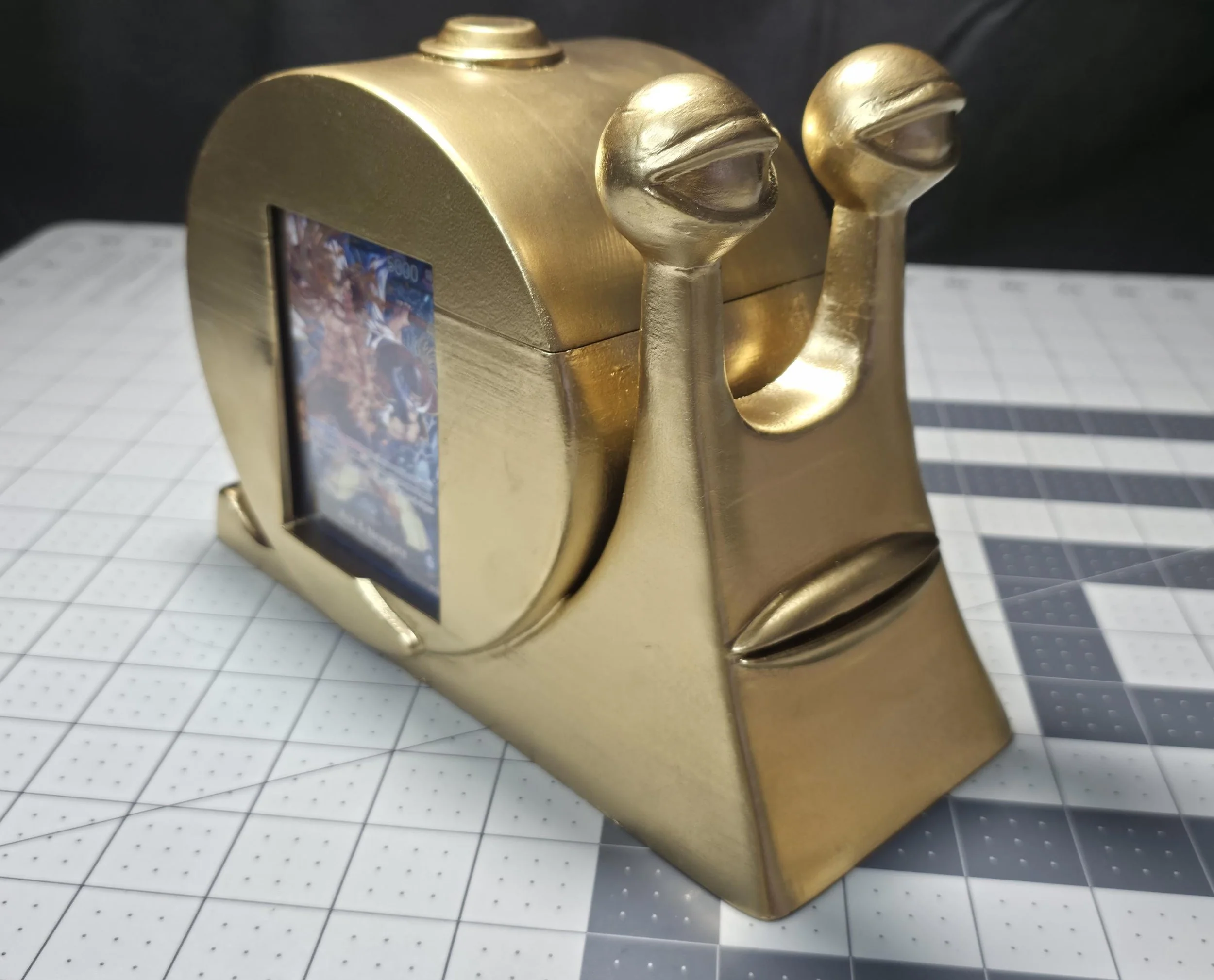 Mega Golden Den Den Mushi Deck Box