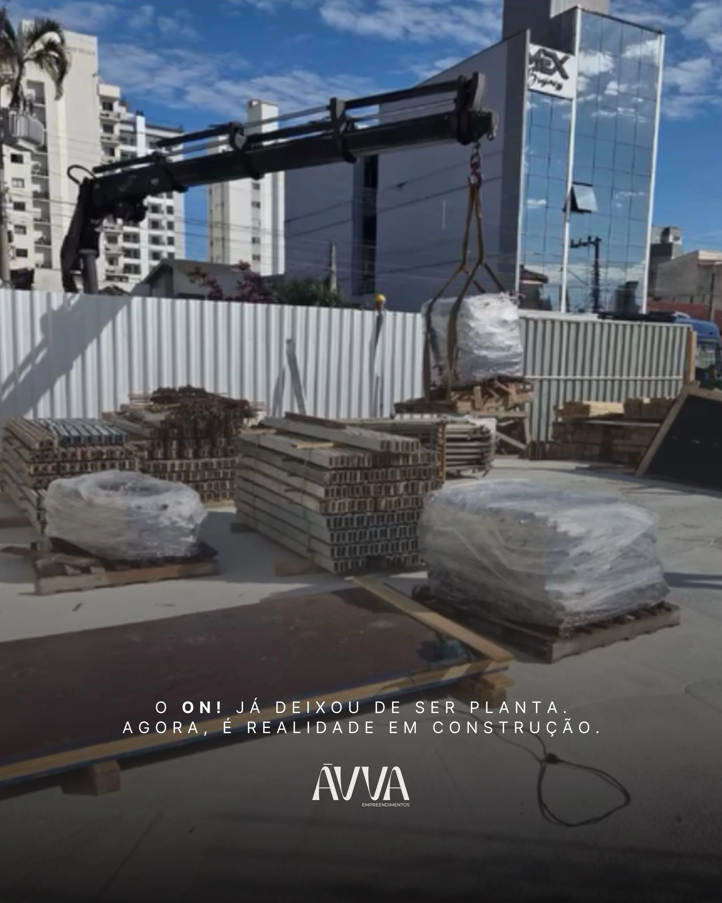 O ON! j&aacute; est&aacute; em movimento.

Cada etapa da obra revela o cuidado, a t&eacute;cnica e o planejamento por tr&aacute;s de um projeto pensado para acompanhar a sua rotina.

O que antes era planta, hoje j&aacute; come&ccedil;a a ganhar forma