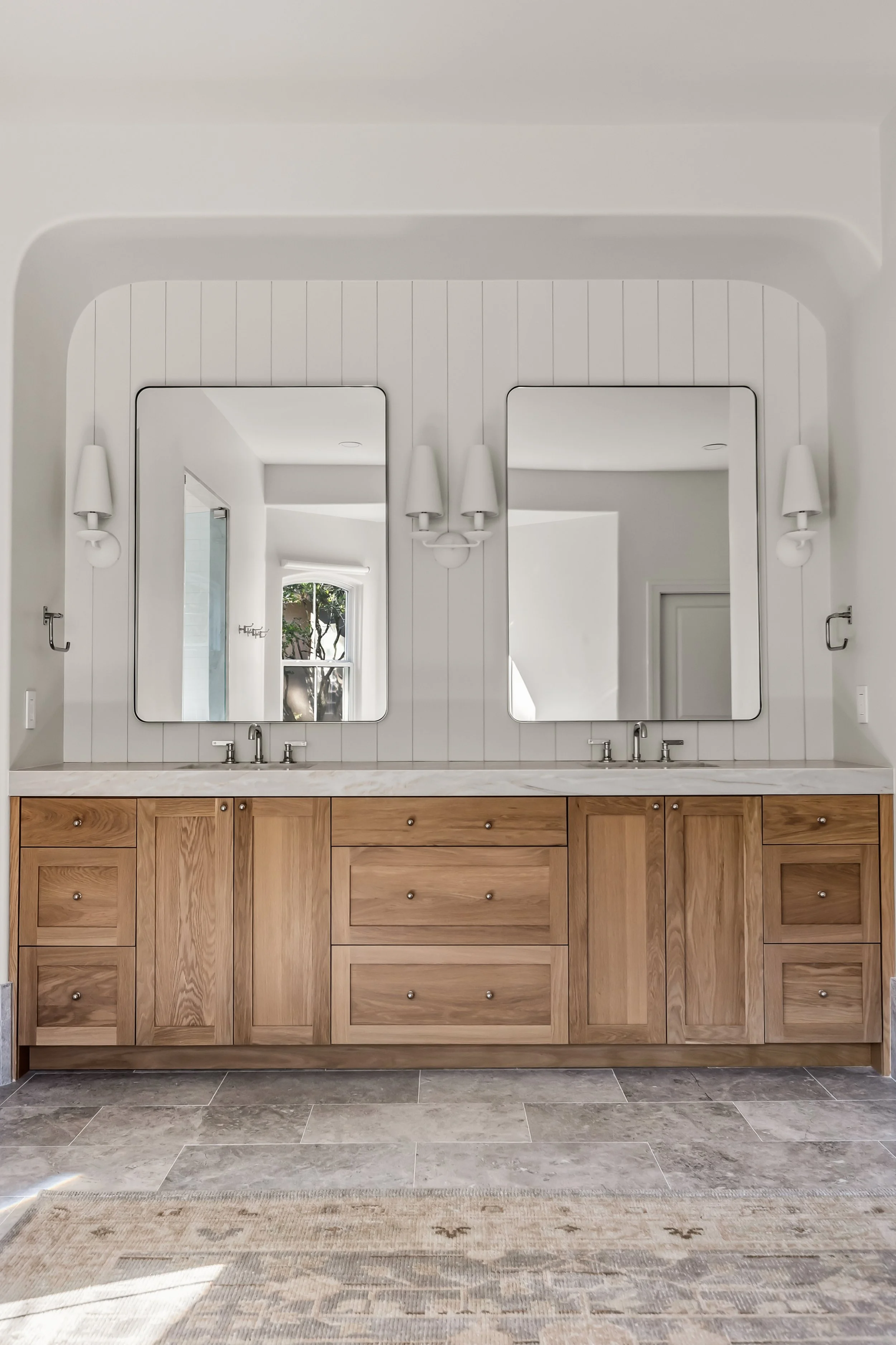 Gomez Contractors Remodel and Outdoor Contractor8.jpg
