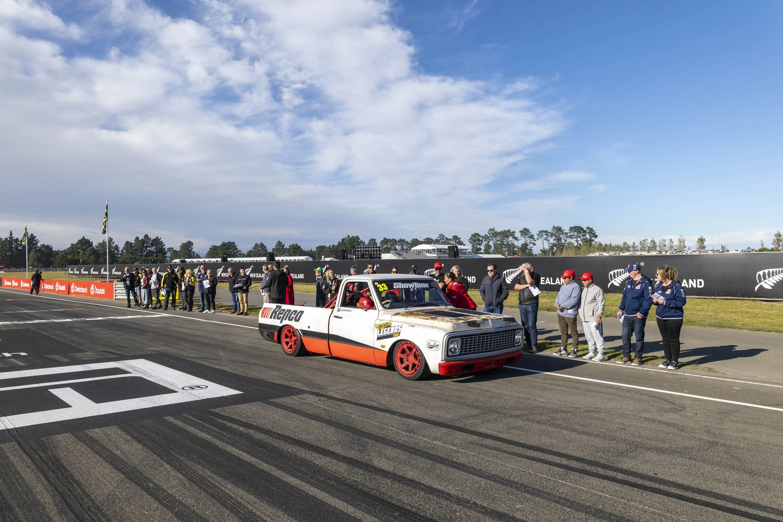 Safety_Car Rides-EV03-26-MH6_9440.jpg