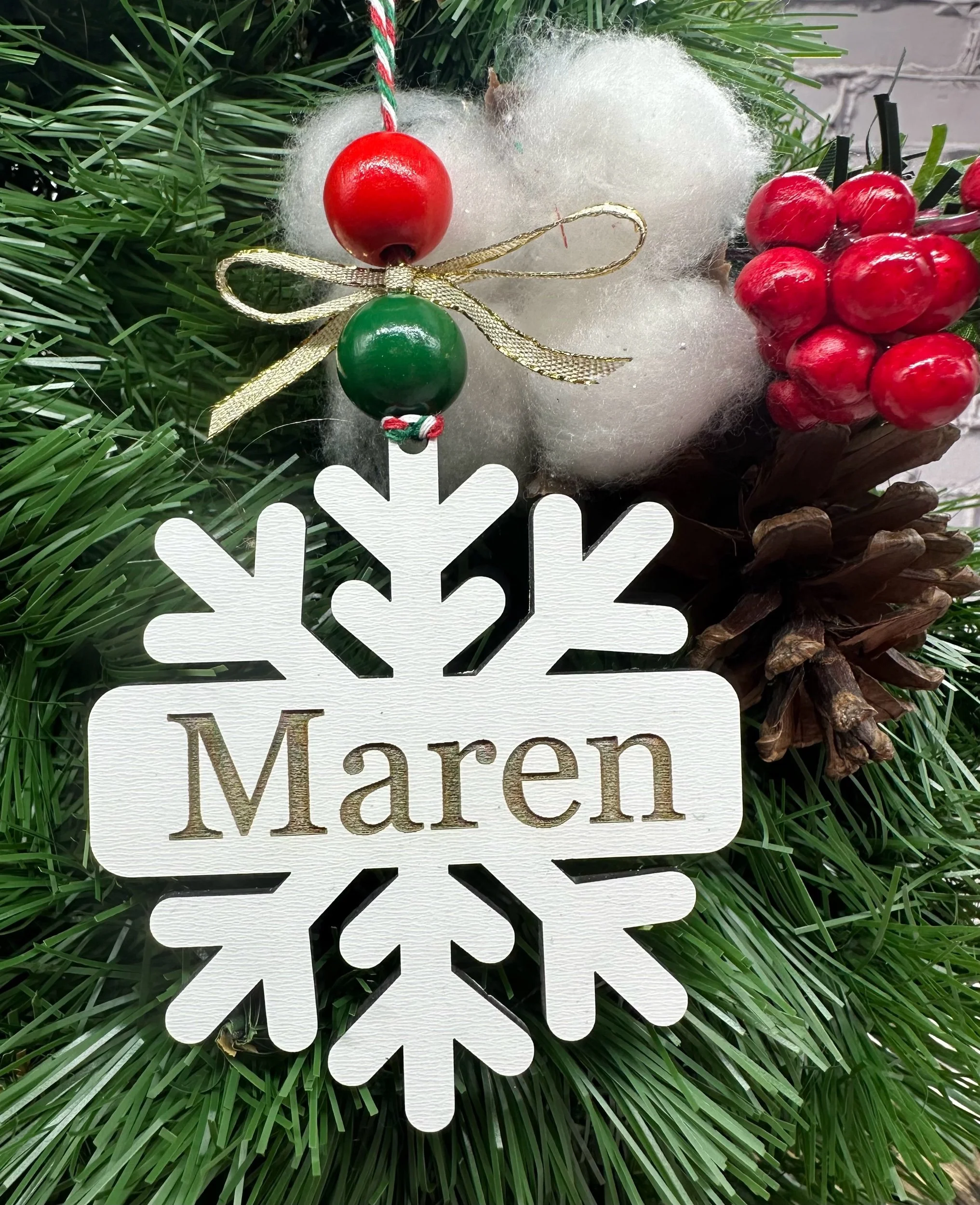 Snowflake Personalized Single Layer Ornament