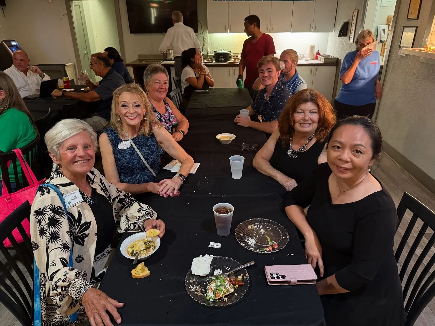 ✨ The Total Wedding Experience had such a wonderful time at this month&rsquo;s Galveston Chamber of Commerce Mixer! ✨

Networking with local businesses, building new connections, and sharing our passion for creating unforgettable weddings is always s