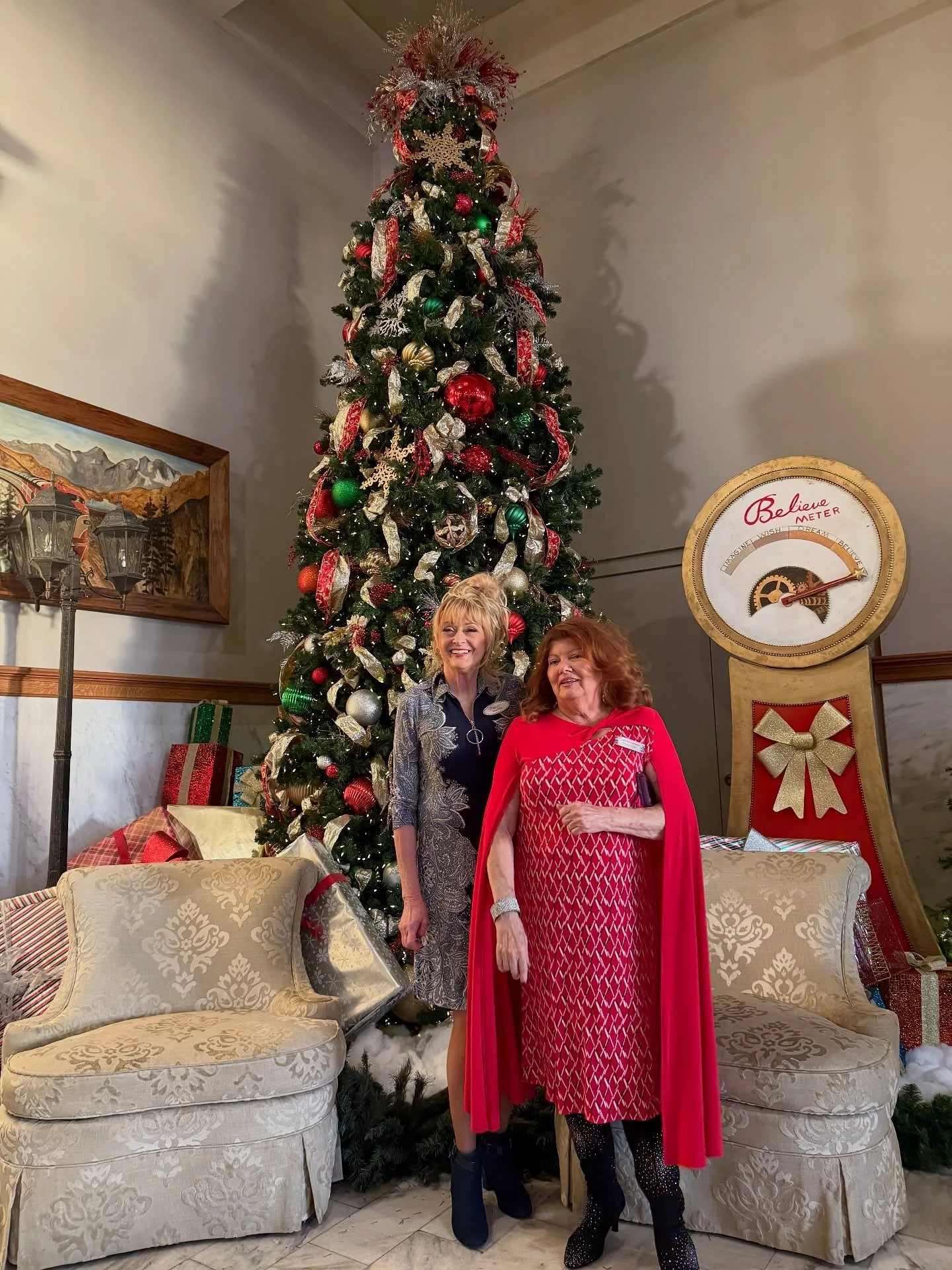 ✨ A Magical Evening with the Galveston Chamber of Commerce! ✨

The other day, we had the honor of joining the Galveston Chamber of Commerce at the Polar Express experience here in Galveston and wow, what an unforgettable sight to see!

From the festi