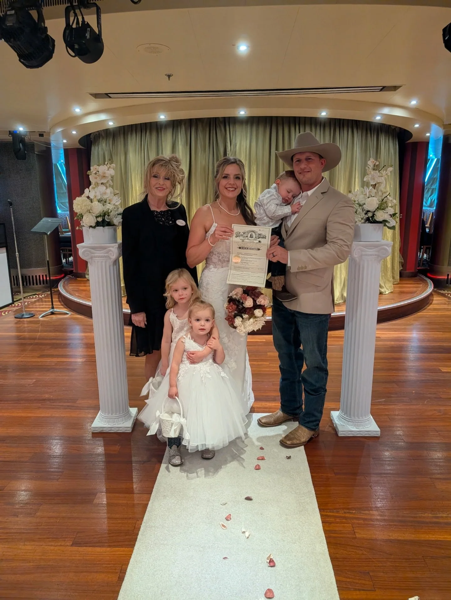 💍✨ Congratulations Dani &amp; Zack! ✨💍

It was truly an honor for The Total Wedding Experience to be part of your beautiful love story. Your special day was filled with so much joy, love, and unforgettable moments exactly what weddings are all abou