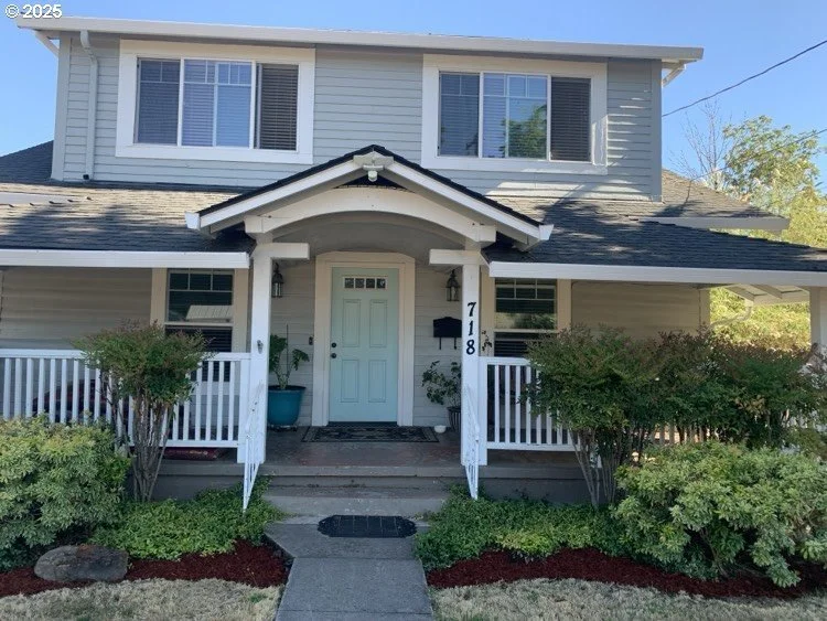 718 Pine St Silverton OR 97381