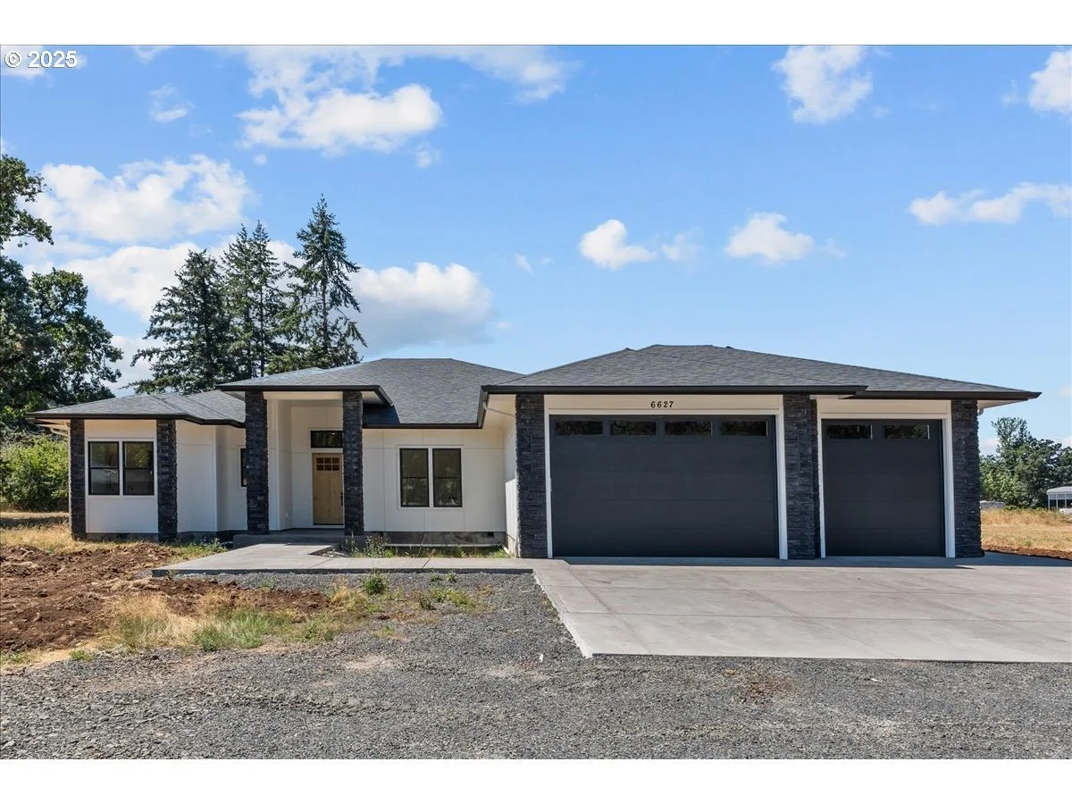 6627 NE Mary Lane Silverton OR 97381