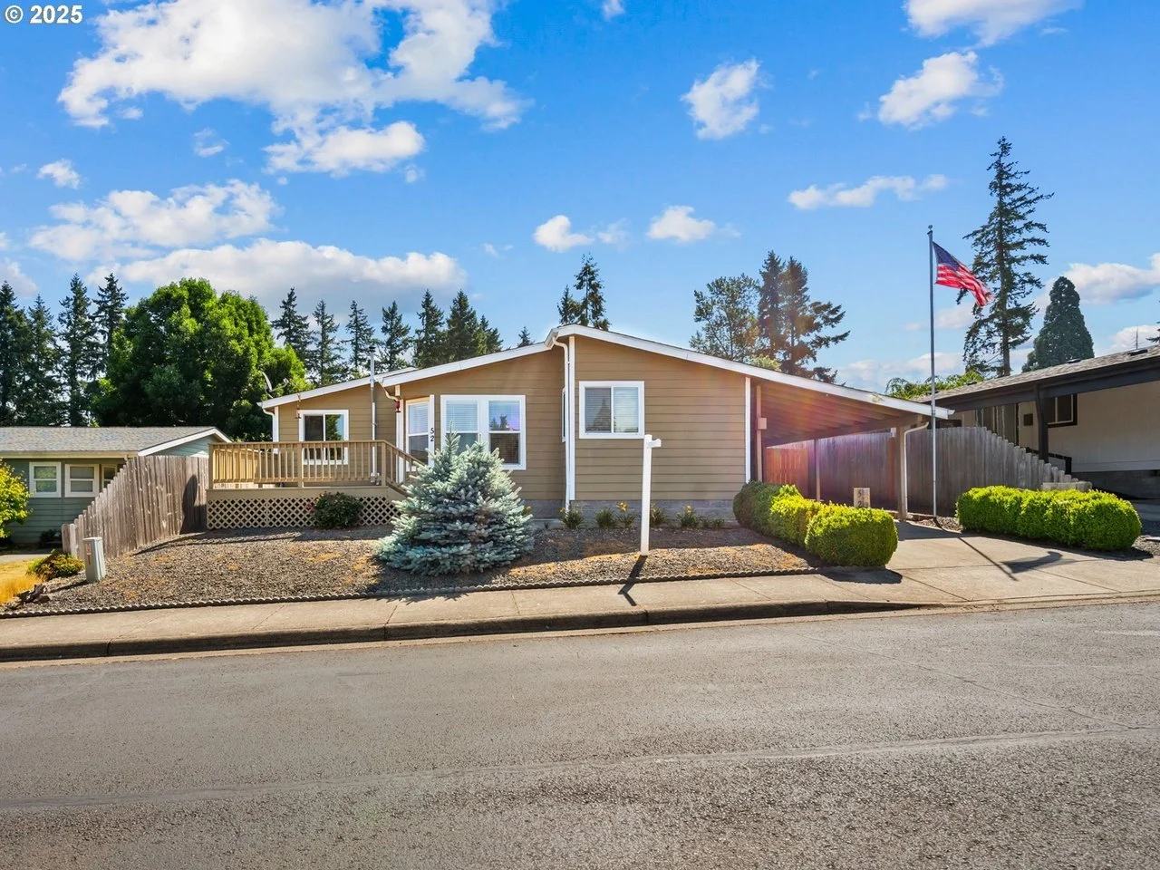 1015 Oak St Unit 52 Silverton OR 97381
