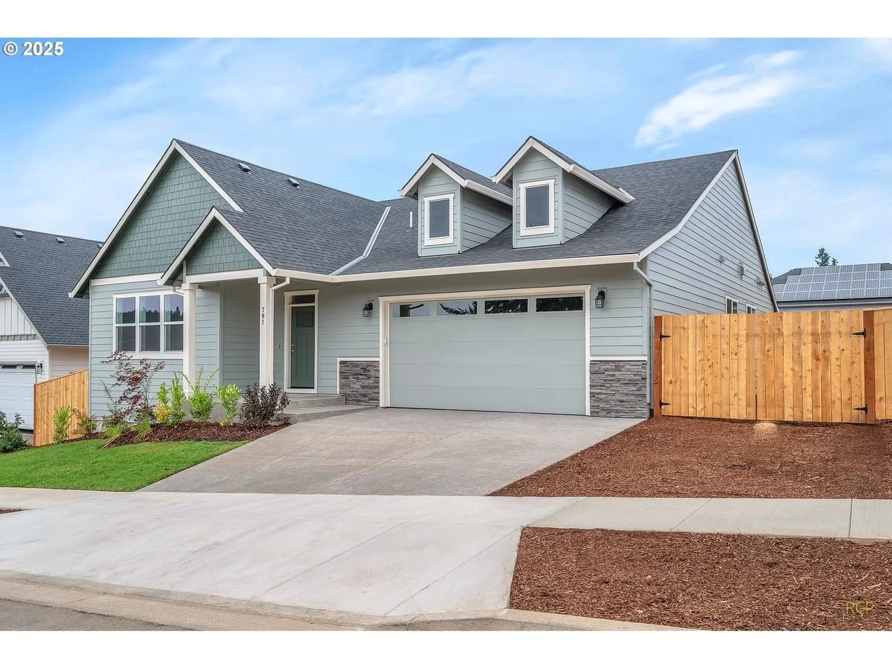 781 Riley Dr NE Silverton OR 97381