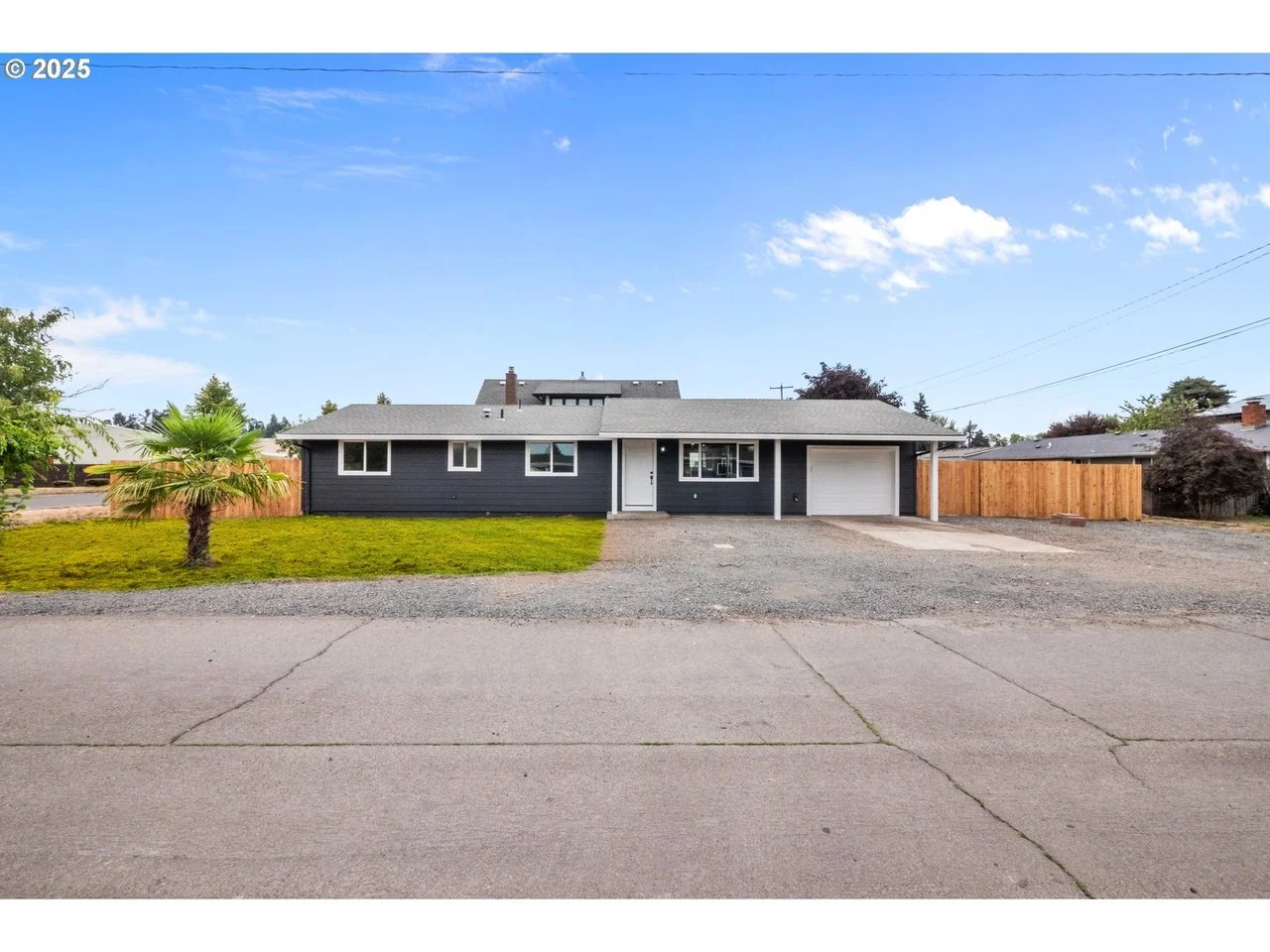 608 Washington St Silverton OR 97381