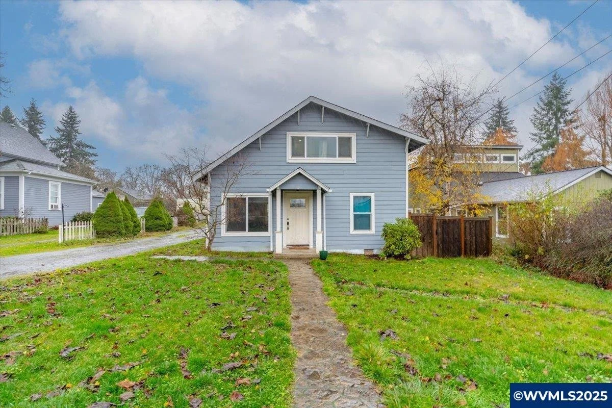 515 Norway St Silverton OR 97381