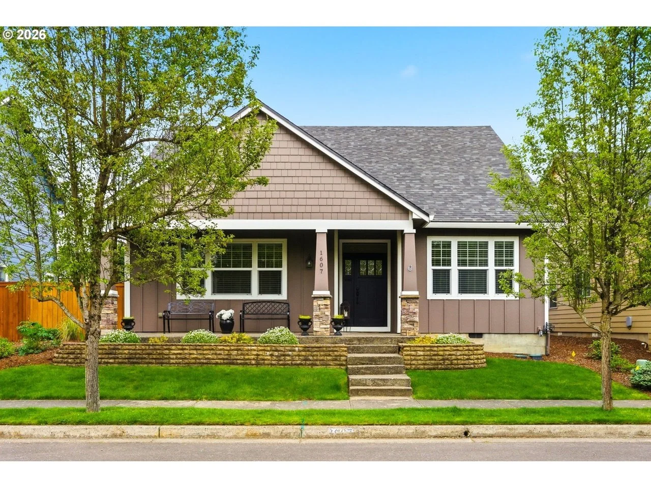 1607 Wood Duck St Silverton OR 97381