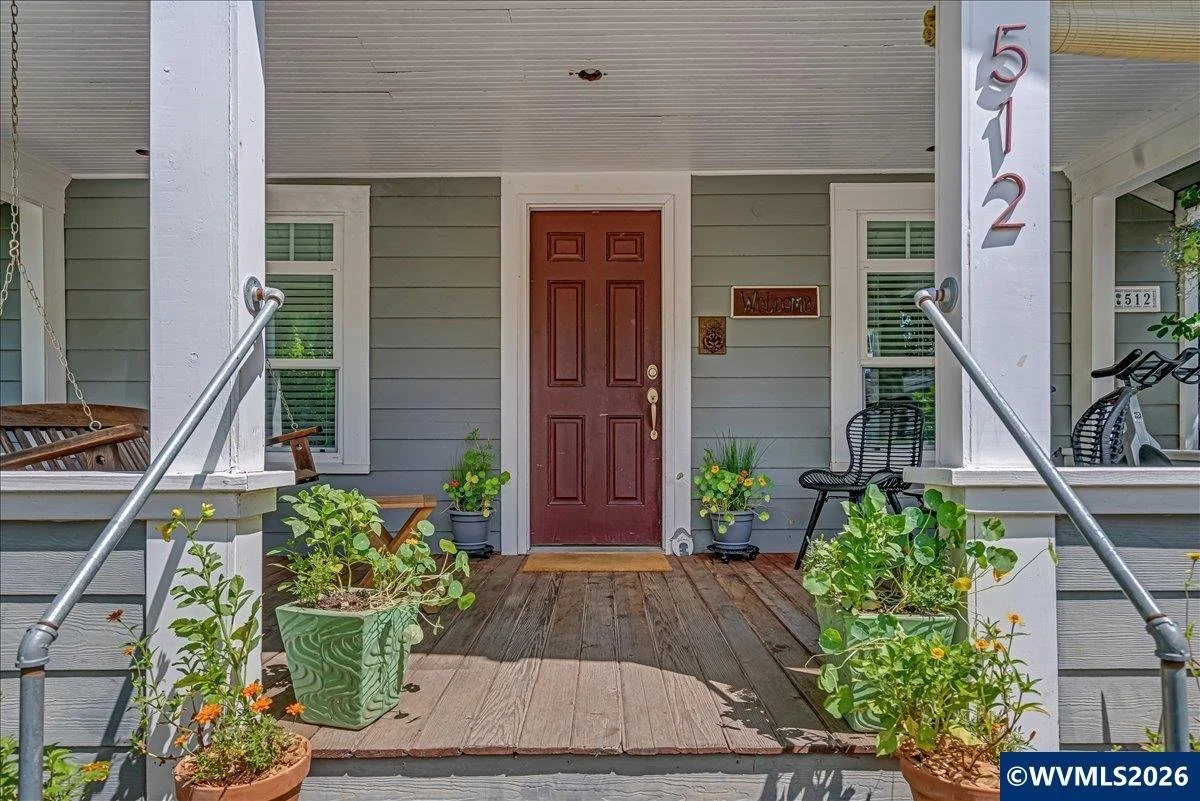 512 Wall St, Silverton, OR 97381