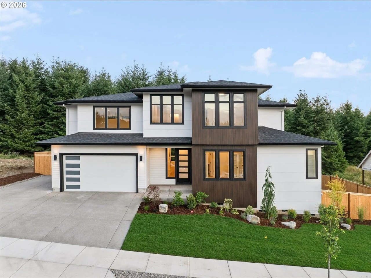 123 Wild Duck Run, Silverton, OR 97381