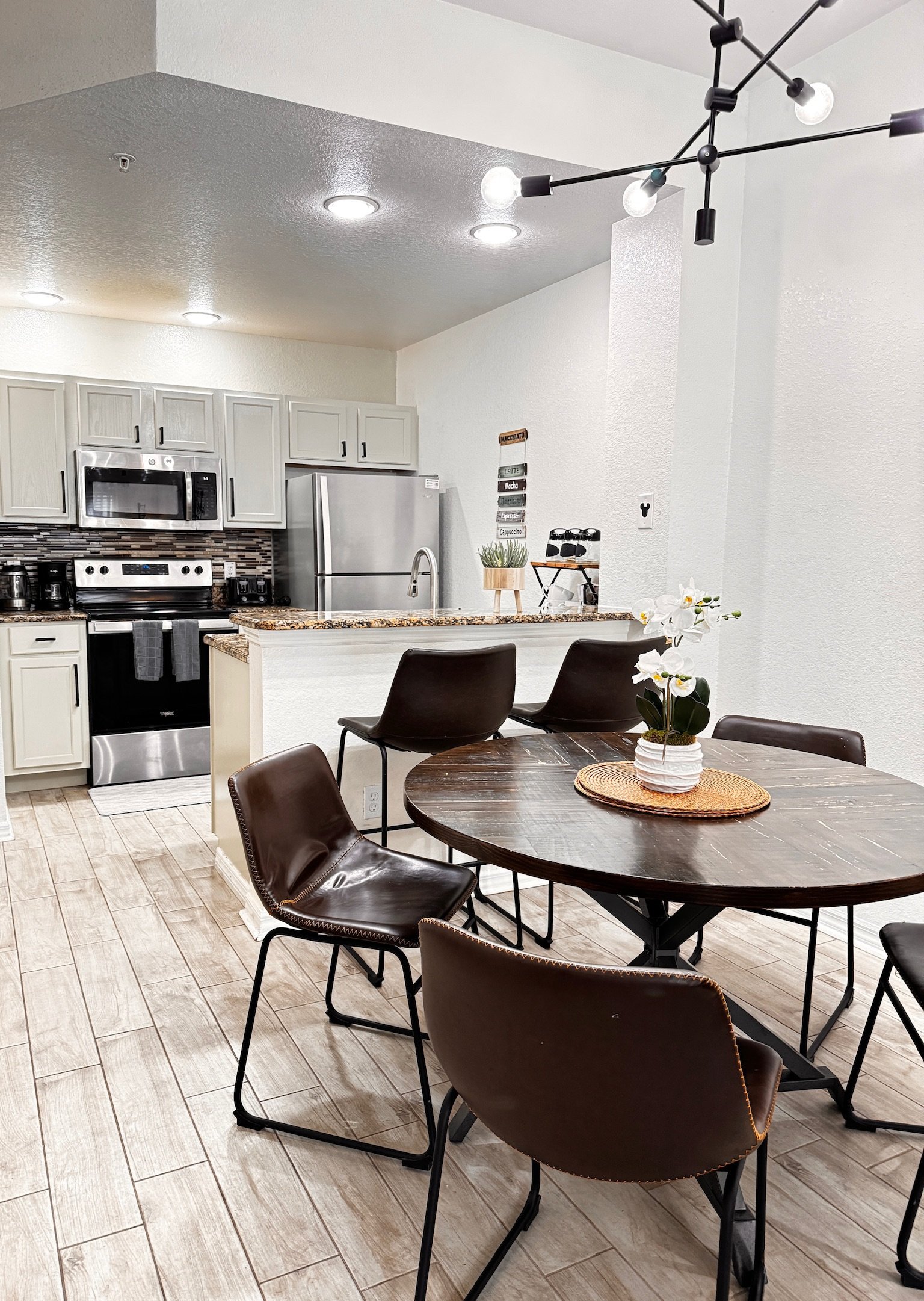 Grab Dream Rentals living room and dining room and kitchen