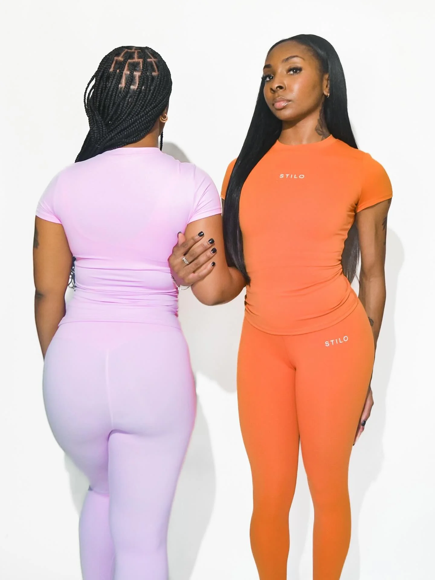 Flex Sets in color Tangy and Powder have been restocked 

NO MORE RESTOCKS🩷