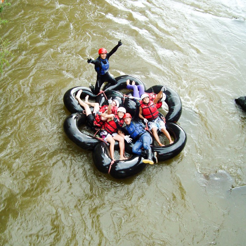activiades-tubbing-el-carmelo.jpg