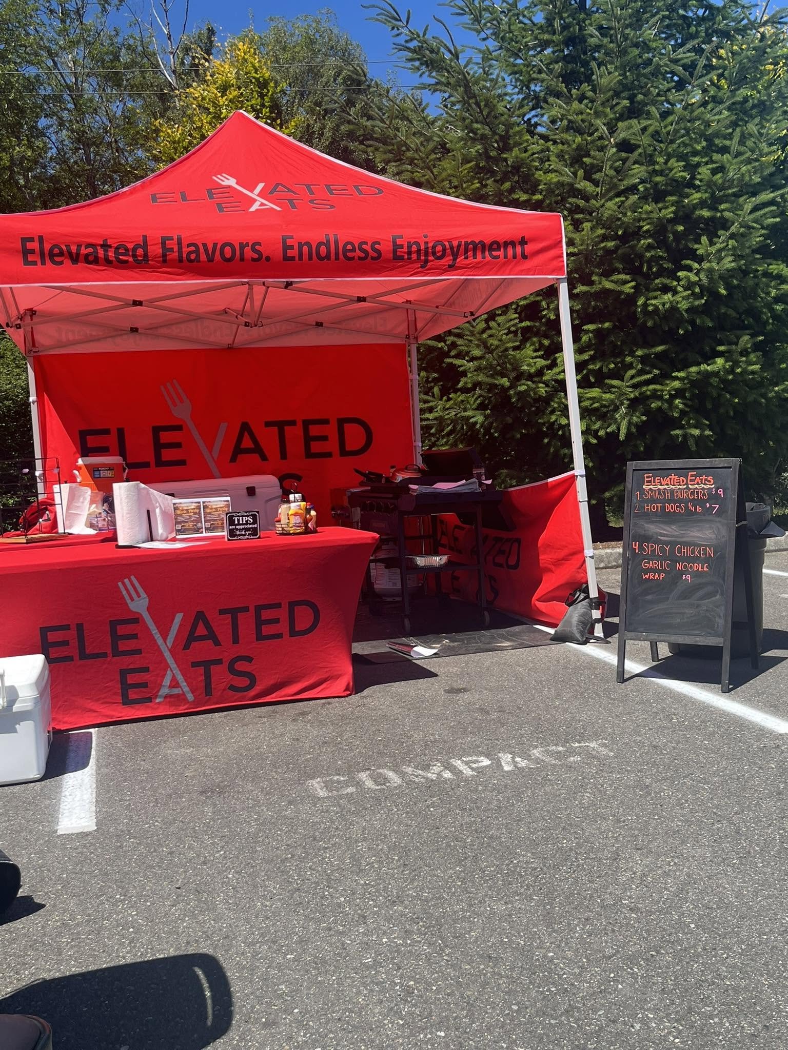 Pop up food vendor Elevated Eats in Port Orchard