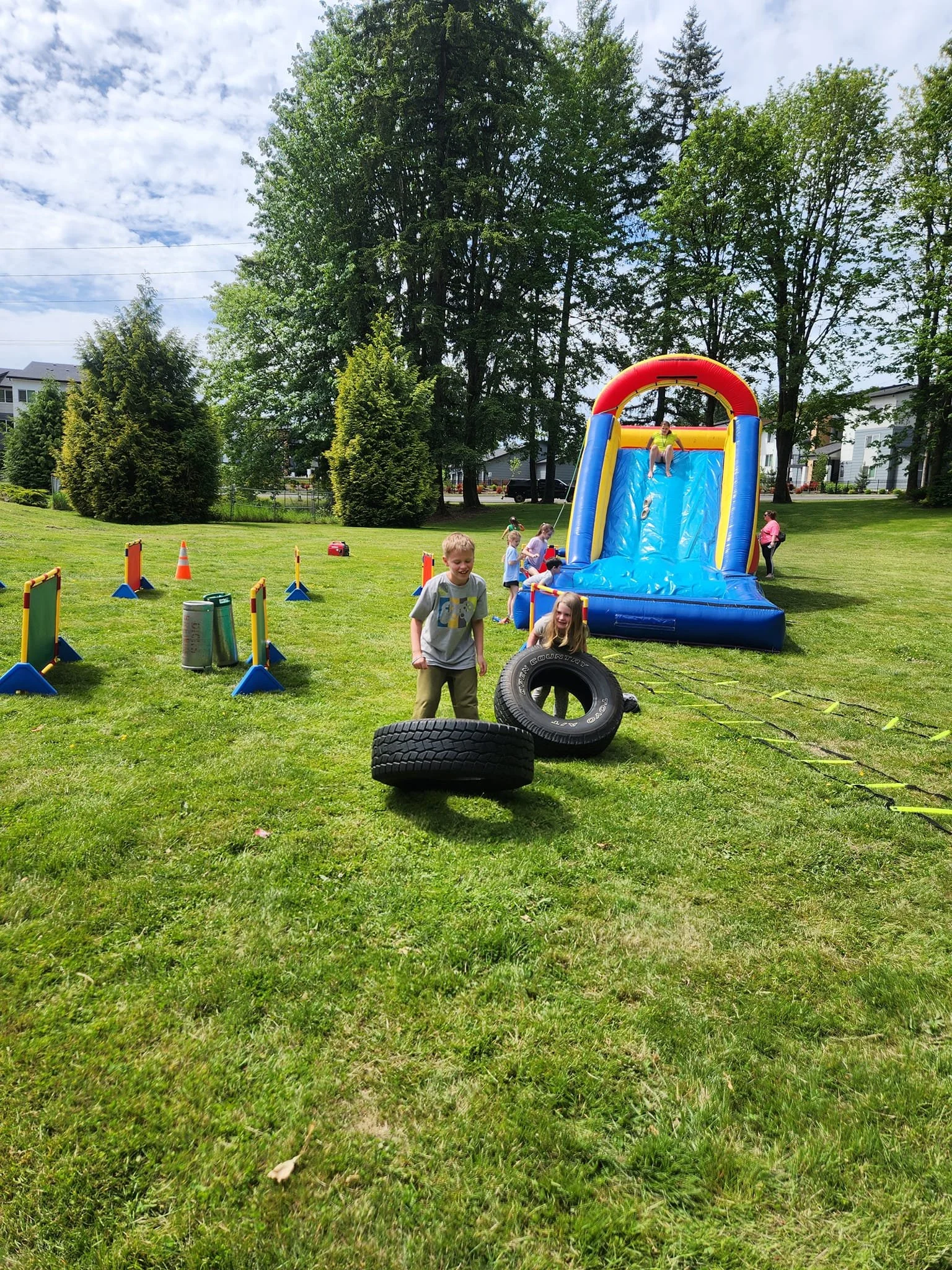 Thank you Ted and Debbie Bowen for participating Samson Fest 2024 with your family!