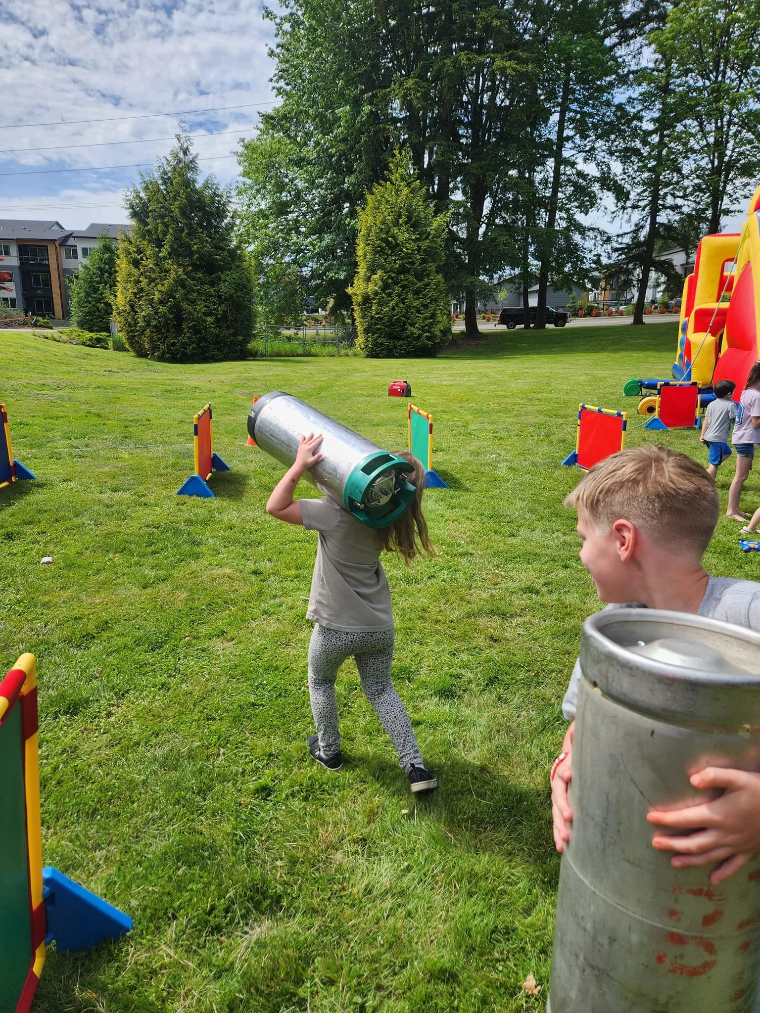 Thank you Ted and Debbie Bowen for participating Samson Fest 2024 with your family!