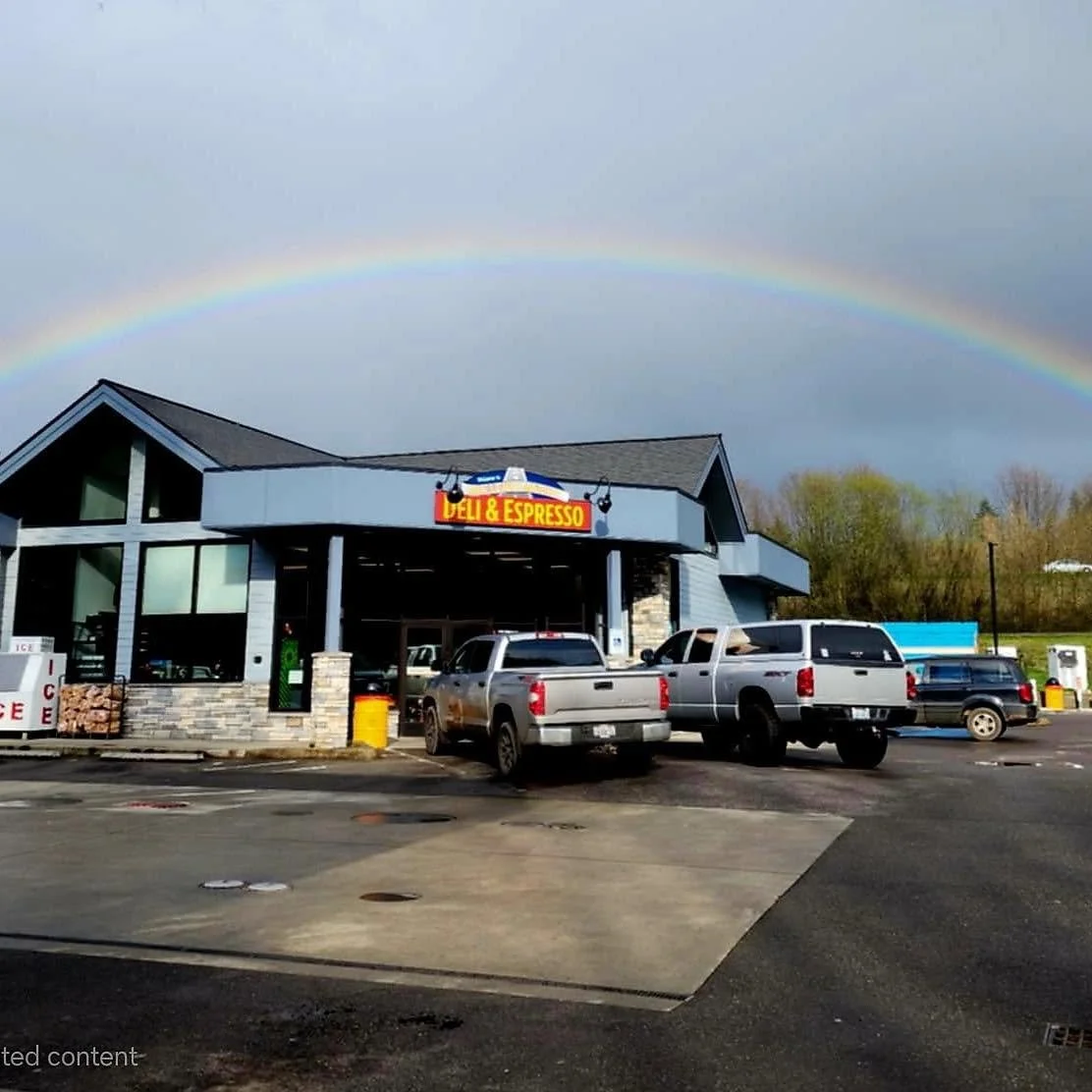 Mullenix Market Deli and Espresso station in Port Orchard