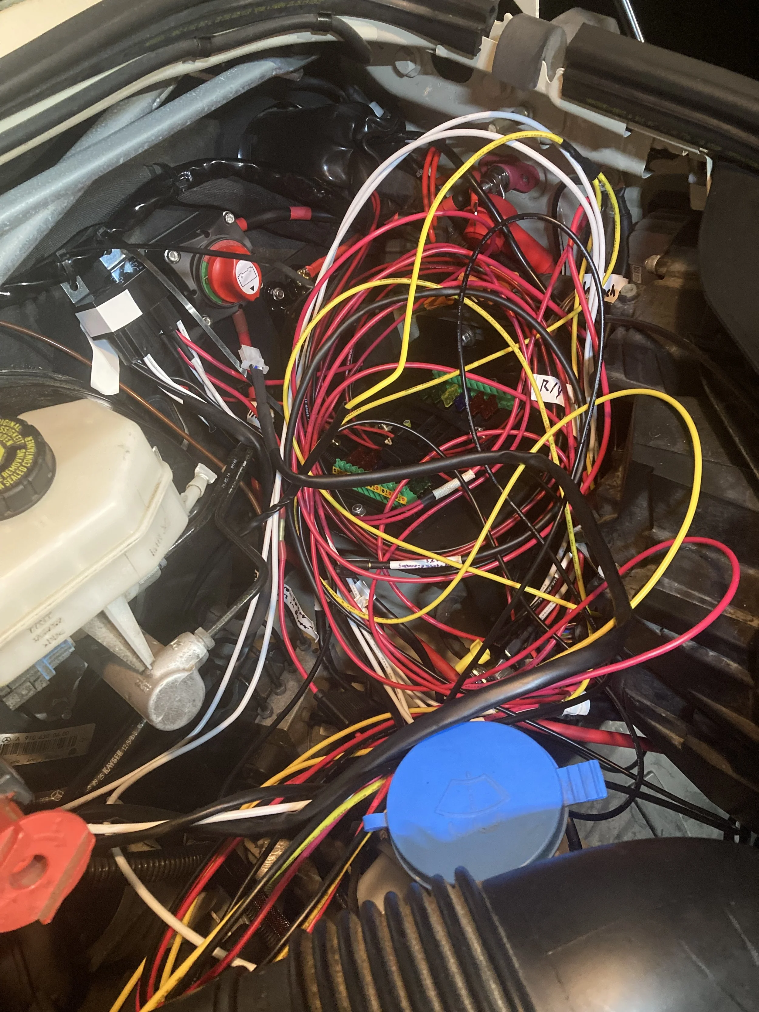 Between the winch, on board air compressor and new baja lights there was a lot of wiring to be done