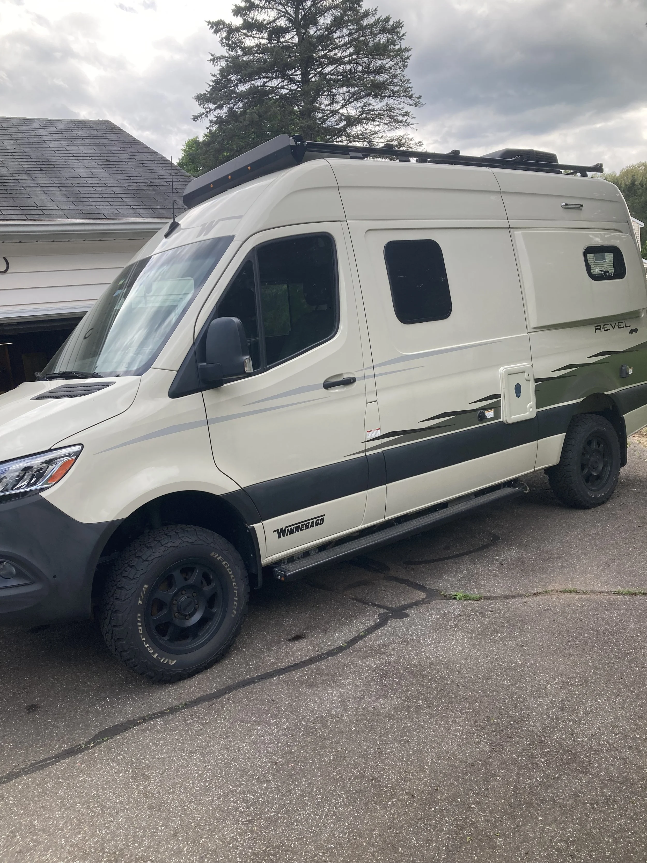 2019 Mercedes Sprinter 4x4 Winnebago Revel