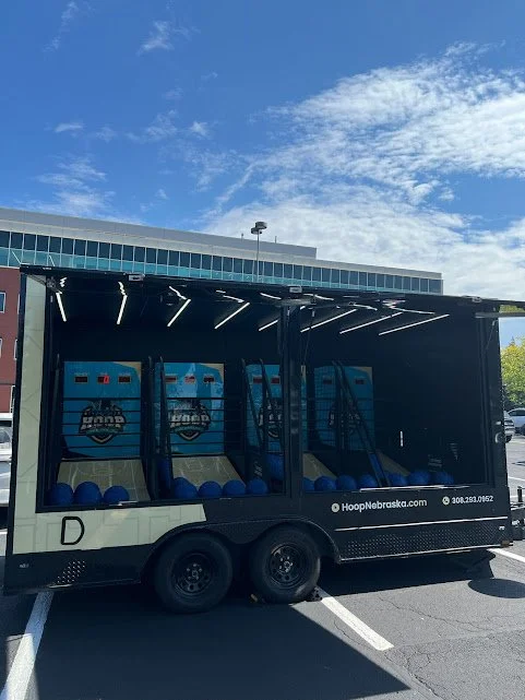Make Your Mid-December Nebraska Events Unforgettable with Hoop Trailer