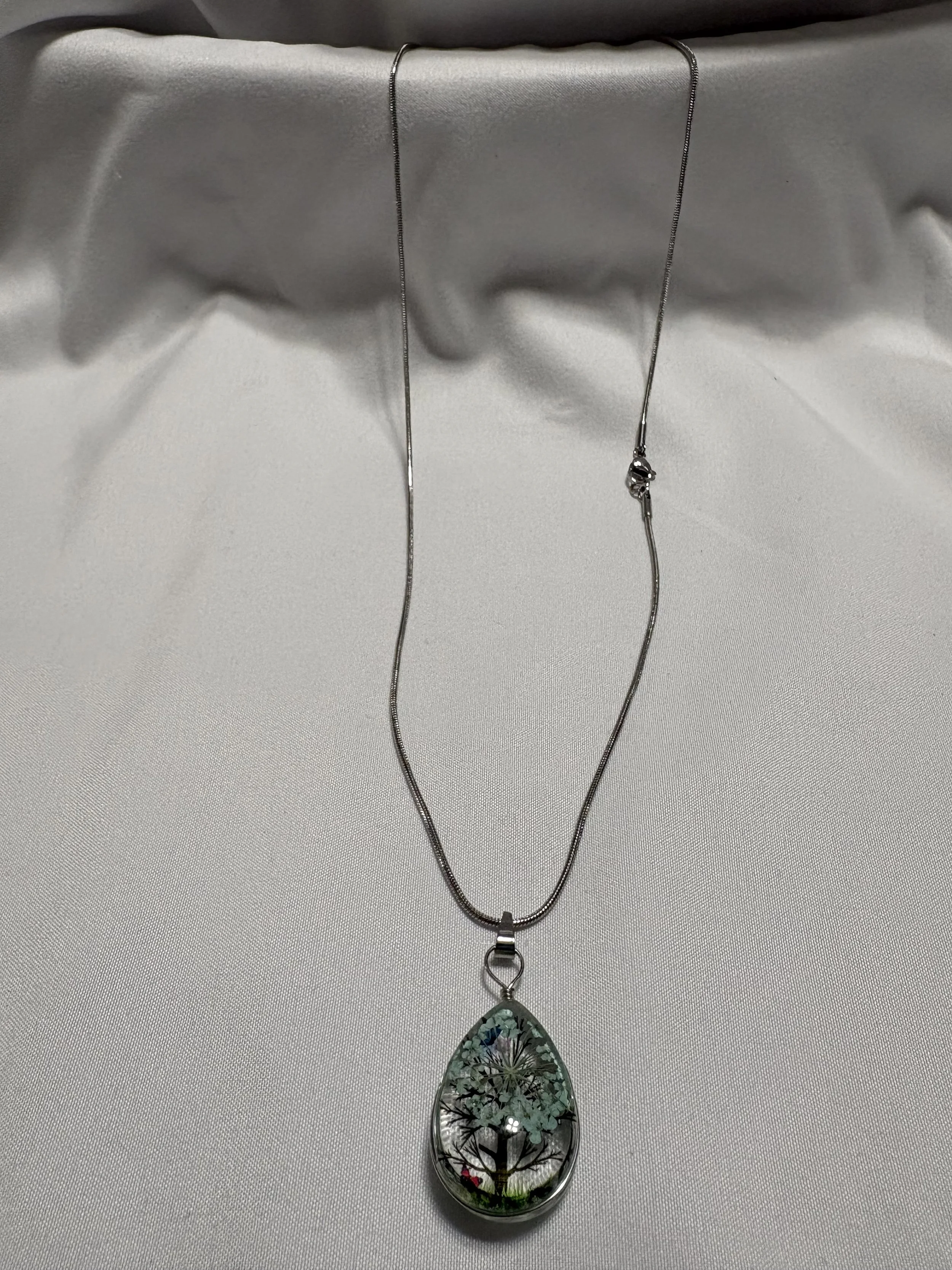 Tree Glass Pendant