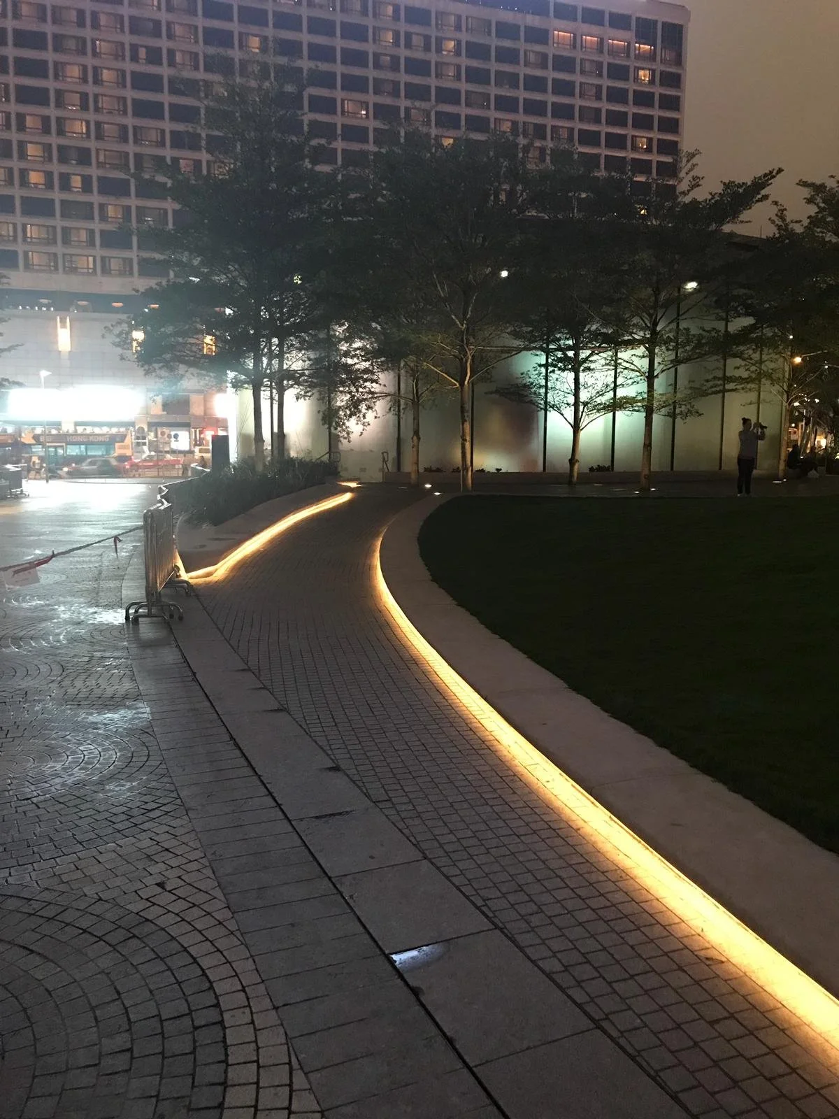 Salisbury Garden 1.jpeg