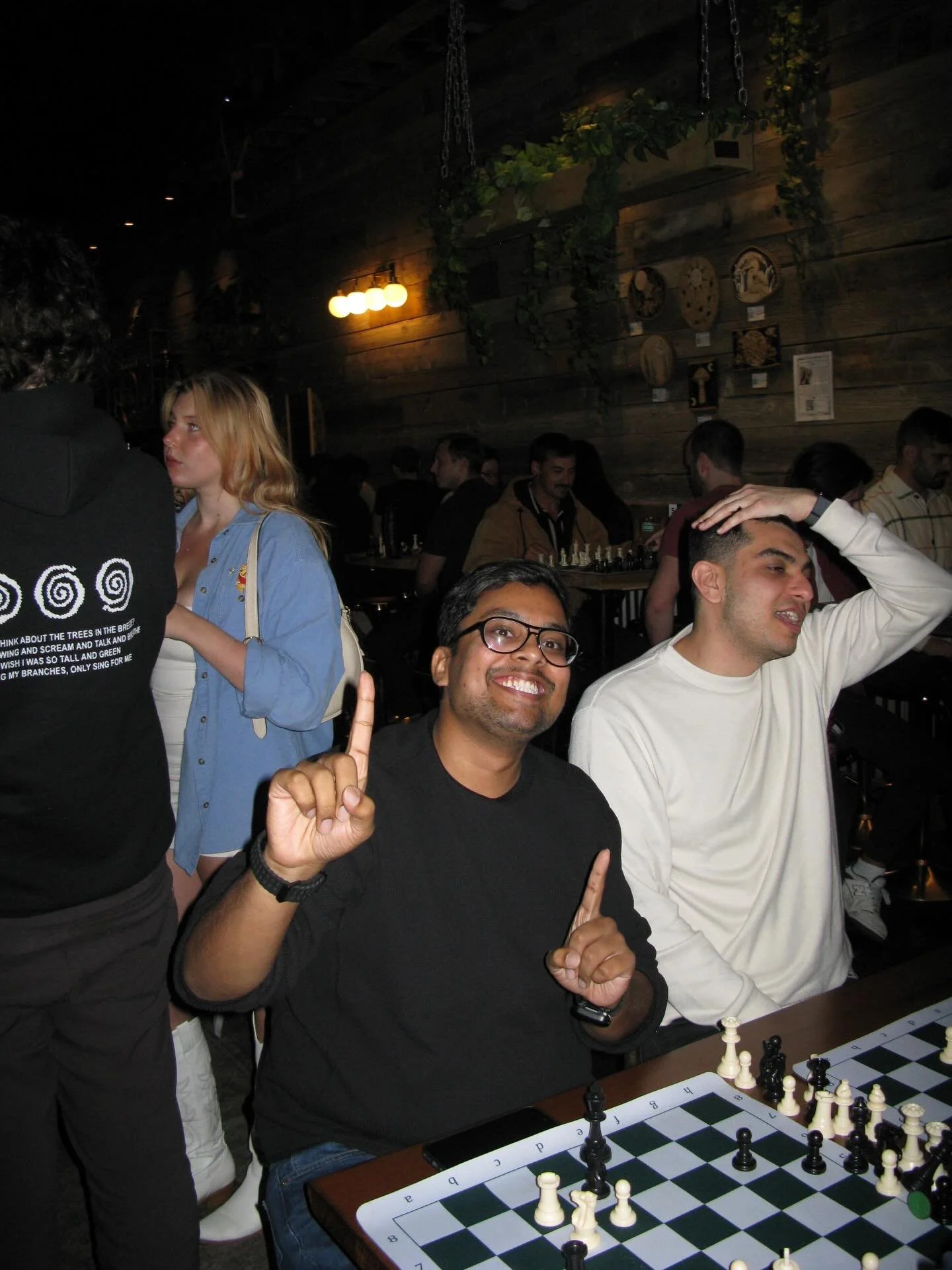 We had a blast at the @collectivebar last night for our weekly social! 🍻♟️ 

See you all next Thursday at @tavernpb 🫶🏻 we will be rolling out new drink deals for members, so don&rsquo;t forget to sign up and make the most of your Thursday night sh