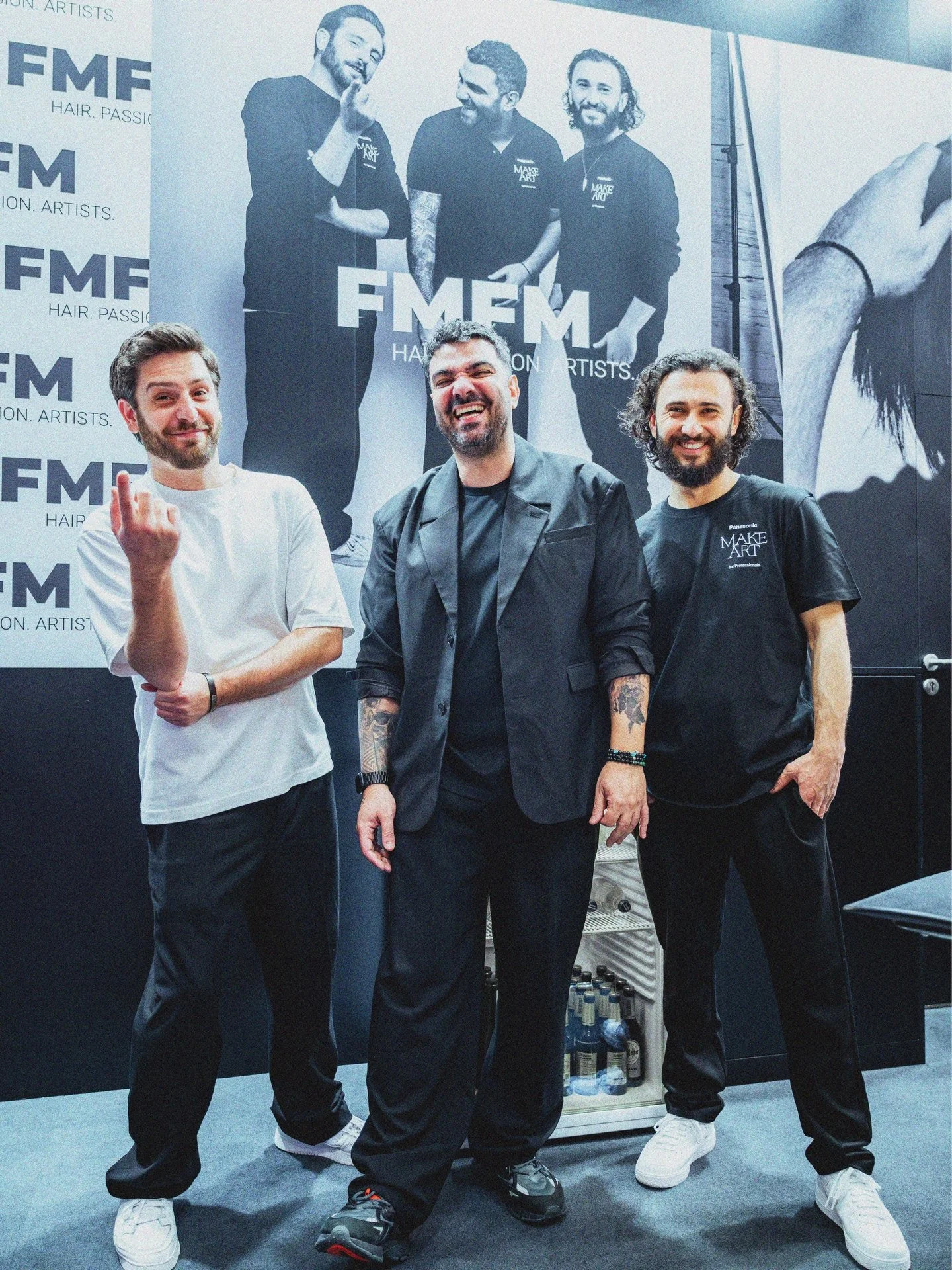 B3B Tophair 23-24-25/26

  #Traditionshandwerk #DerBarber#Mensgrooming #BarberPassion #haircut #siegburg