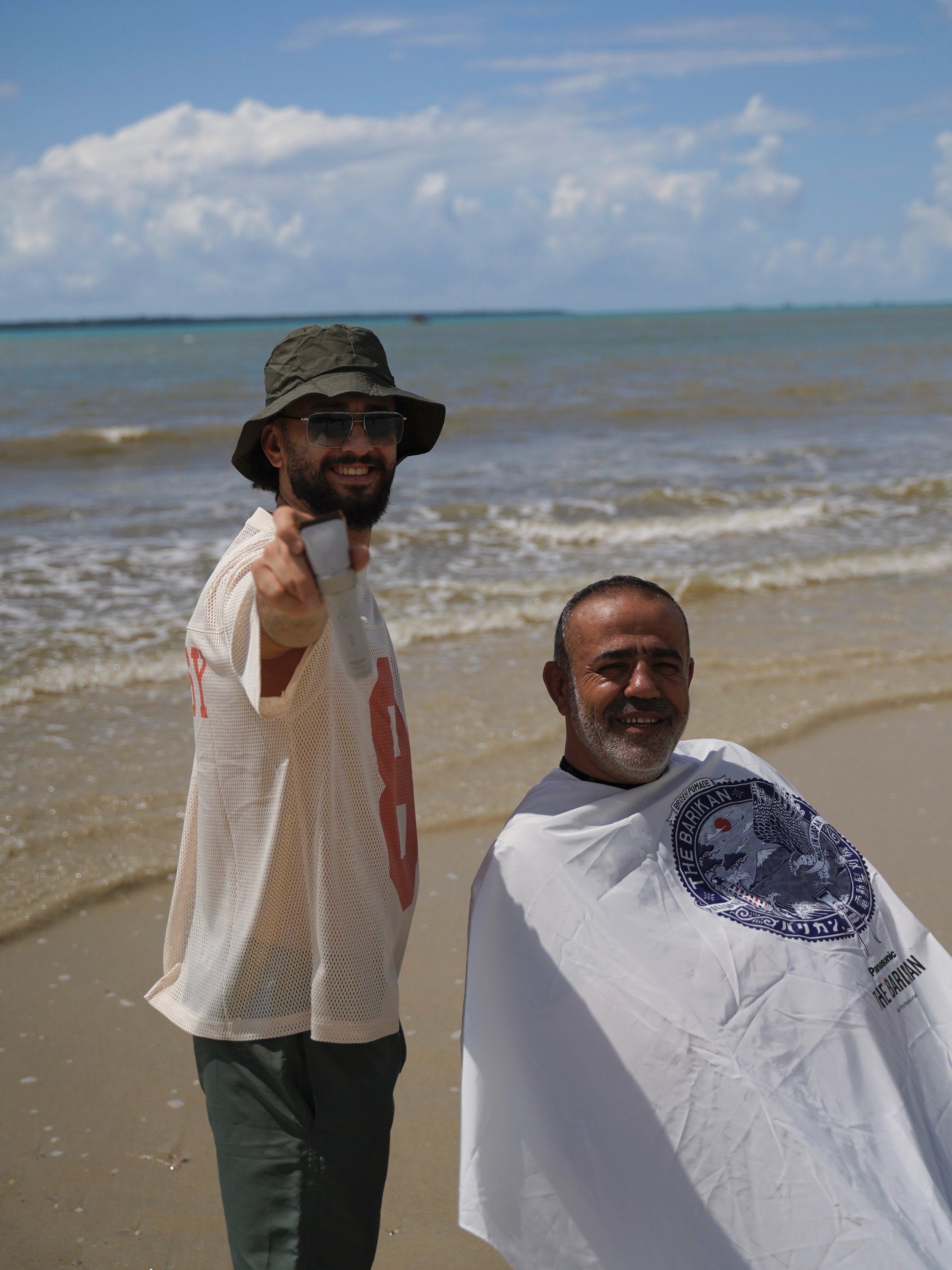 H&auml;tte mir jemand vor ein paar Jahren gesagt, dass ich einmal mit meinem eigenen Salon so viele Menschen kennenlernen, so viele Orte sehen und sogar am Strand in Tansania Haare schneiden w&uuml;rde, ich h&auml;tte es wahrscheinlich nicht geglaubt