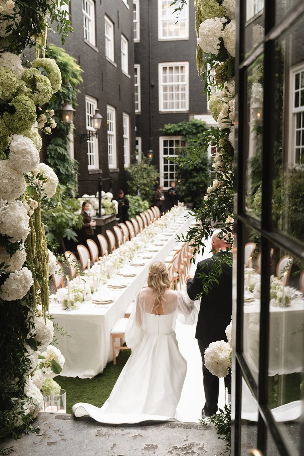 Captured by Lot-619.jpg