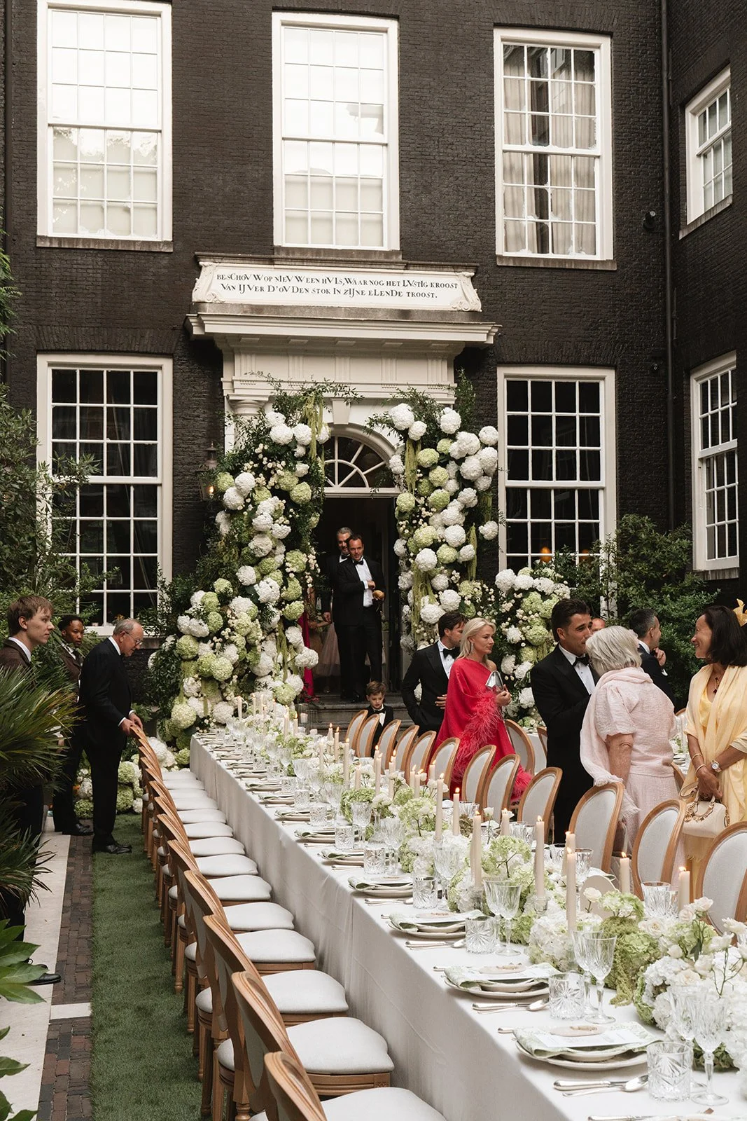 Captured by Lot-634.jpg