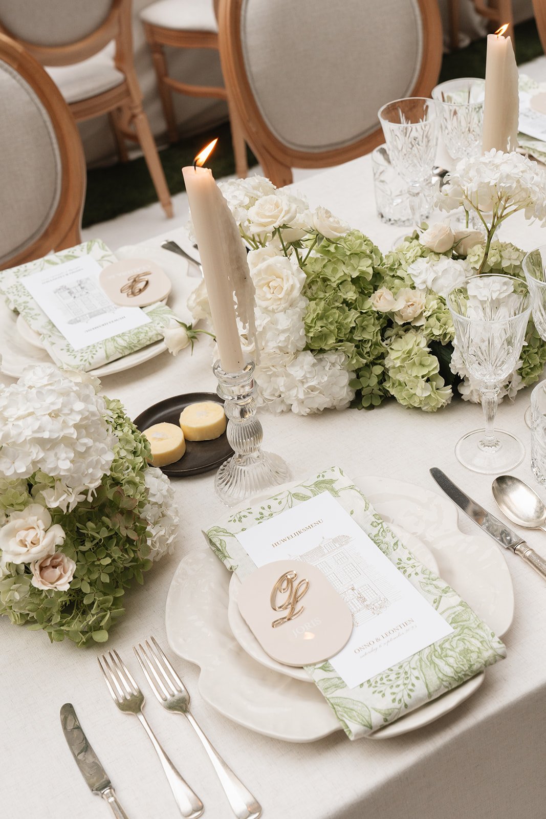 Captured by Lot-624.jpg