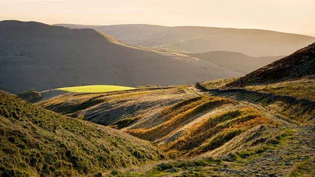 edale-cross-kinder-scout-peak-district-1427126.jpg.webp