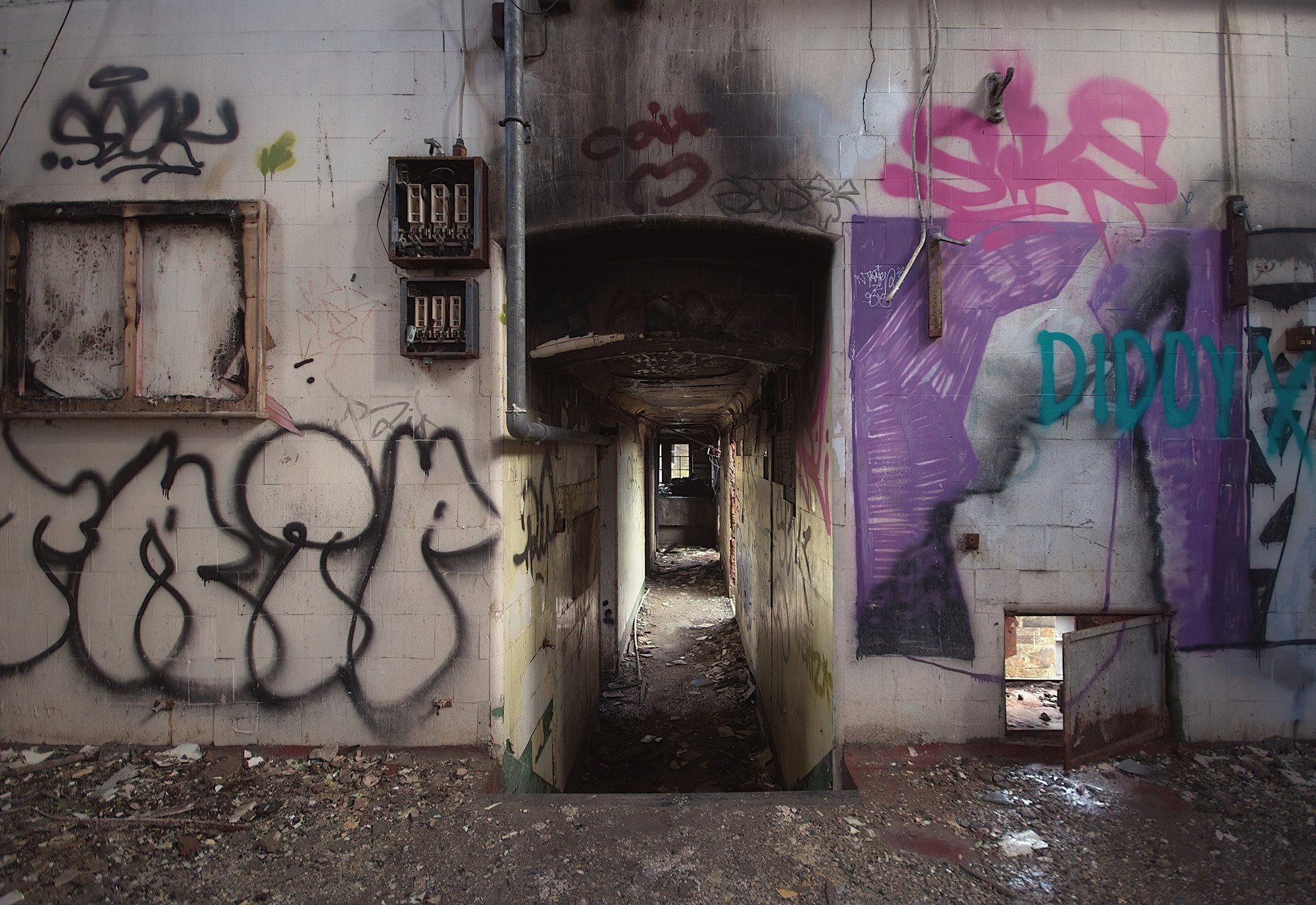 Urbex st Andrews Hospital 23:02:25 31-DeNoiseAI-low-light.jpg