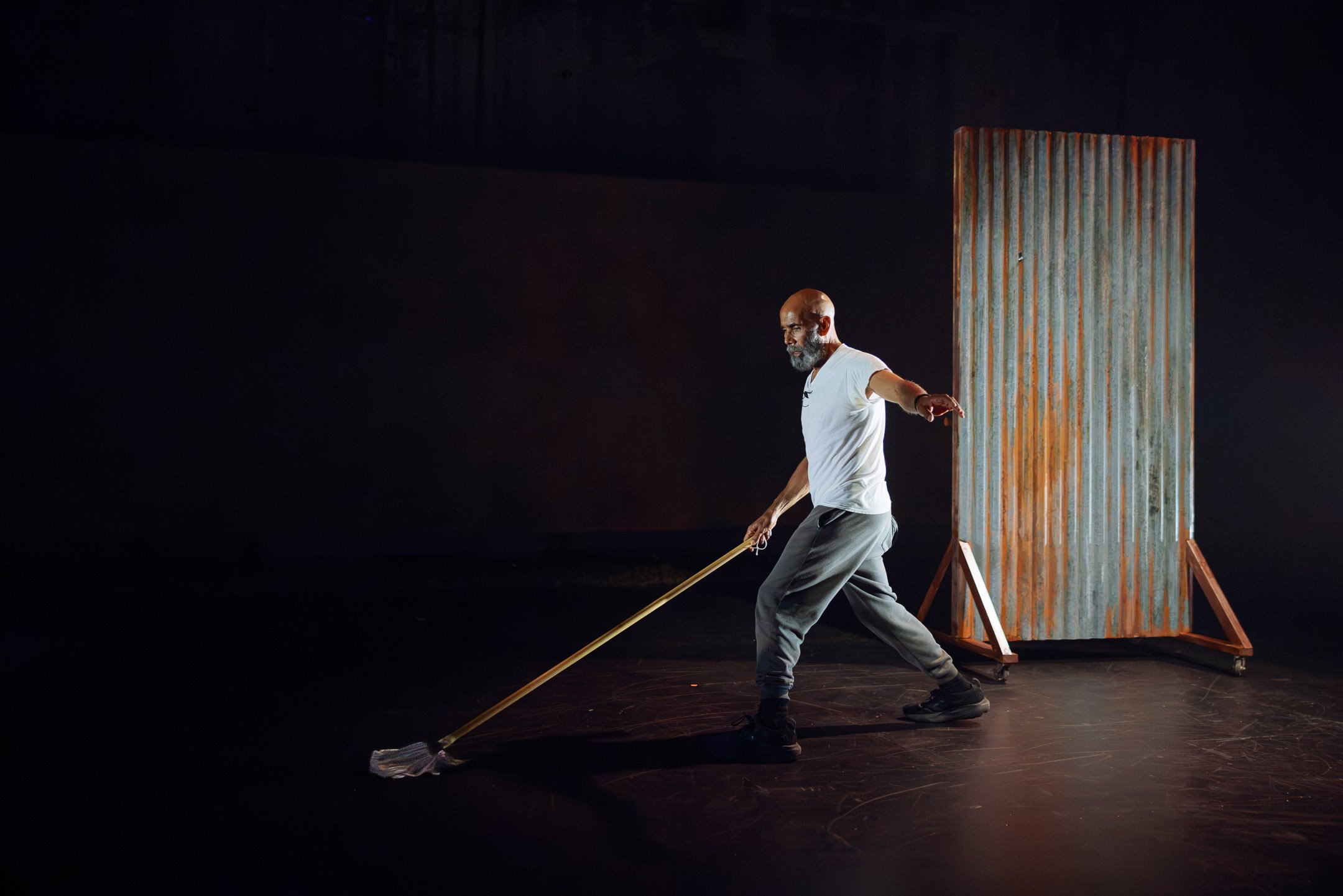 Beyond the Tracks - Michael Leslie_Carriageworks_credit_Daniel Boud_043.jpg