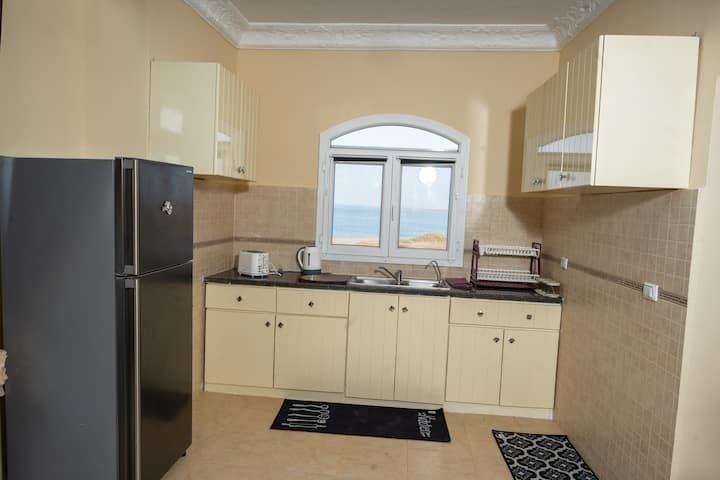 sunshine kitchin