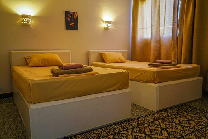 villa 6 bed room