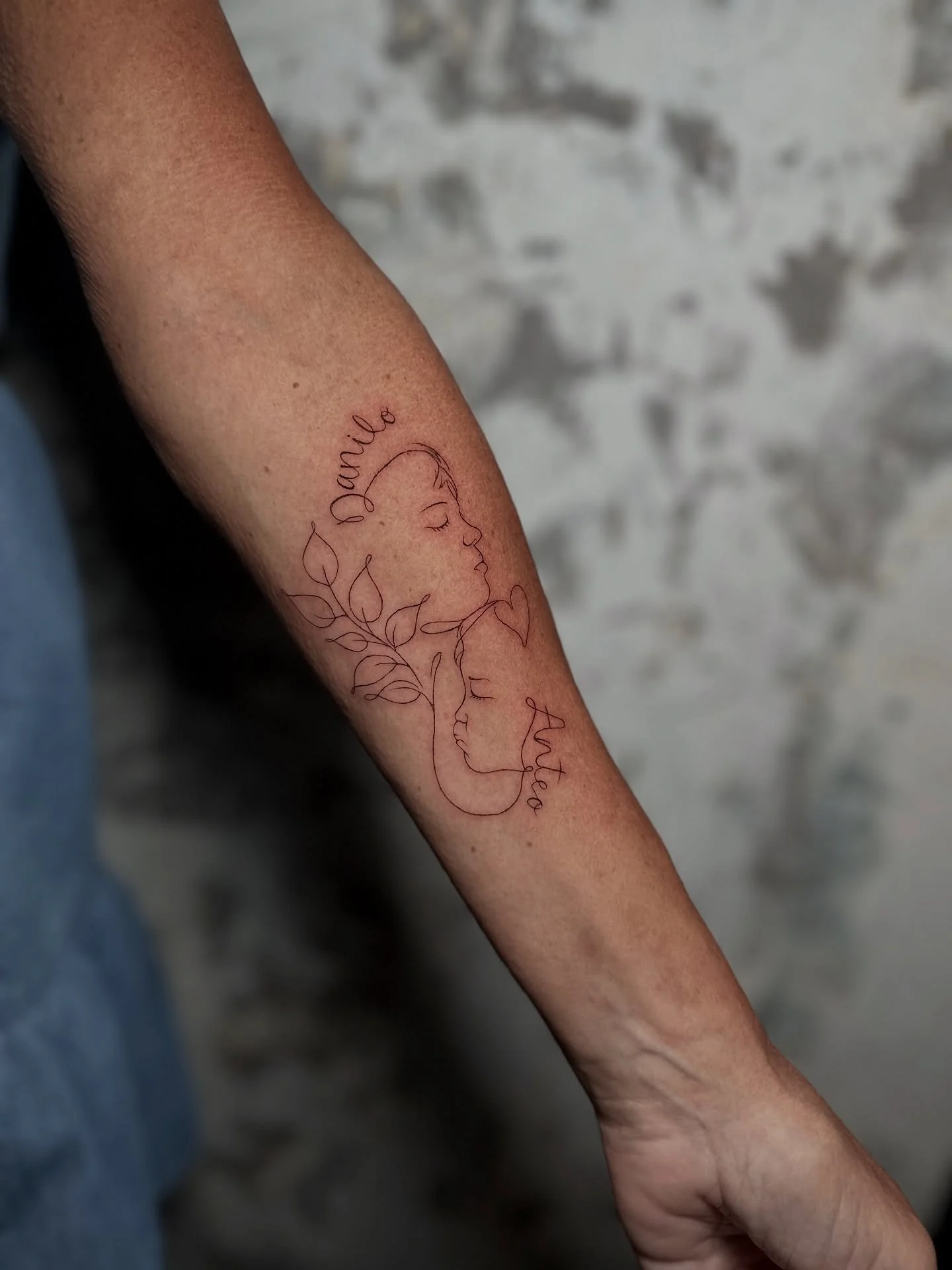 Beautiful fine line portraits of Jen&rsquo;s grandsons. Thank you so much for the trust, it was an absolutely pleasure working with you. 

#westpalmbeach #palmbeachstyle #southfloridatattoo #finelinetattooartist