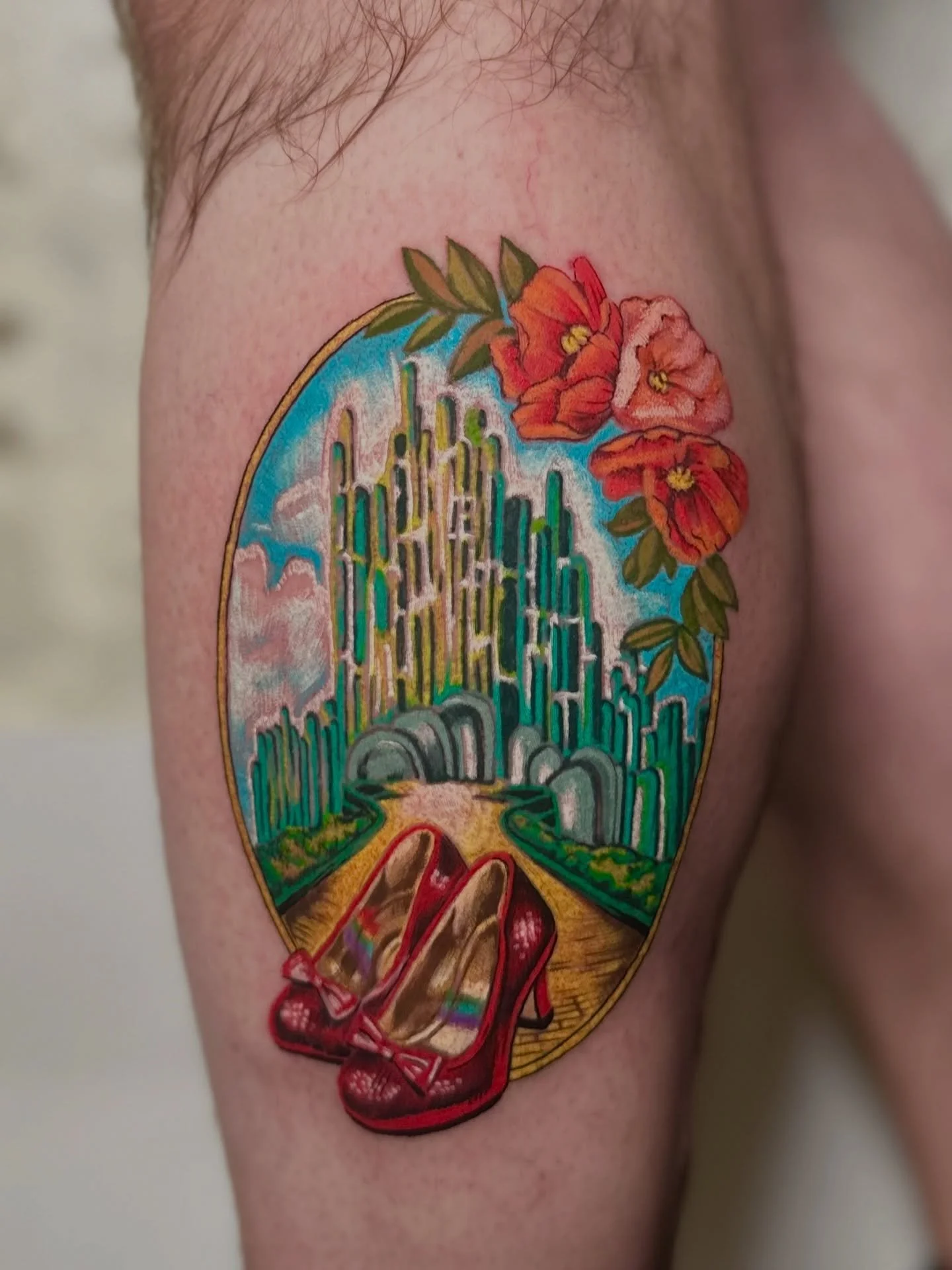 Thank you Tyler! It&rsquo;s been such a pleasure meeting you and working with you over the years. This was such a fun design and I enjoyed creating it so much! 

#wizardofoz #rubyslippers #wizardofoztattoo #colortattoo #painterlytattoos #glittertatto