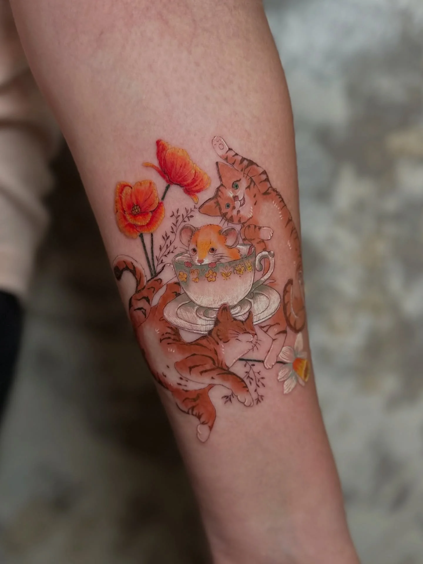 Soft color, fine detail, and a composition that keeps your eye moving without feeling busy. It&rsquo;s playful, but still held with intention so it sits clean on the skin.

It&rsquo;s light, a little nostalgic, and quietly charming.

#finelinecolor #